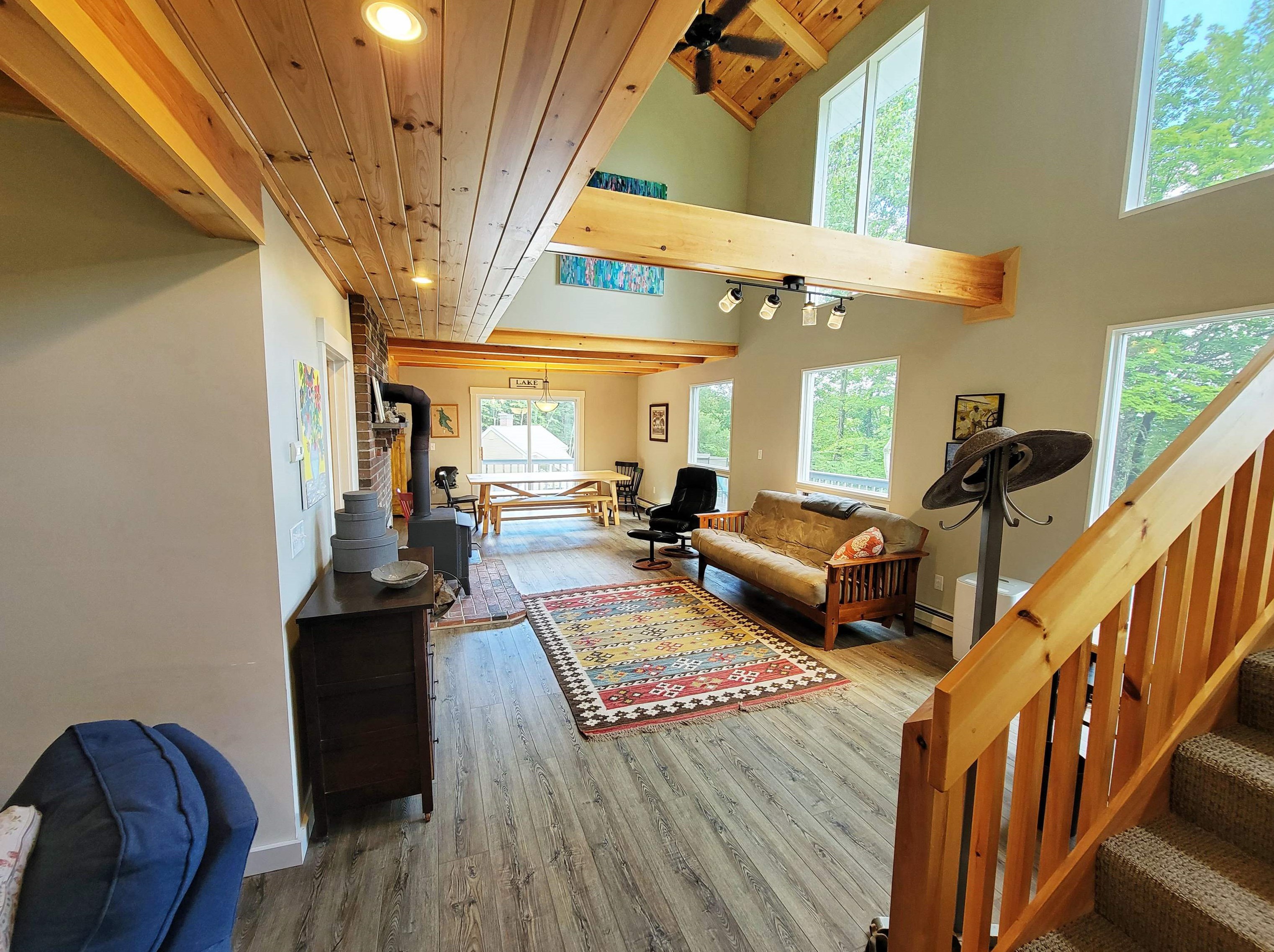 125 Fox St, Bridgewater NH  03222-1403 exterior