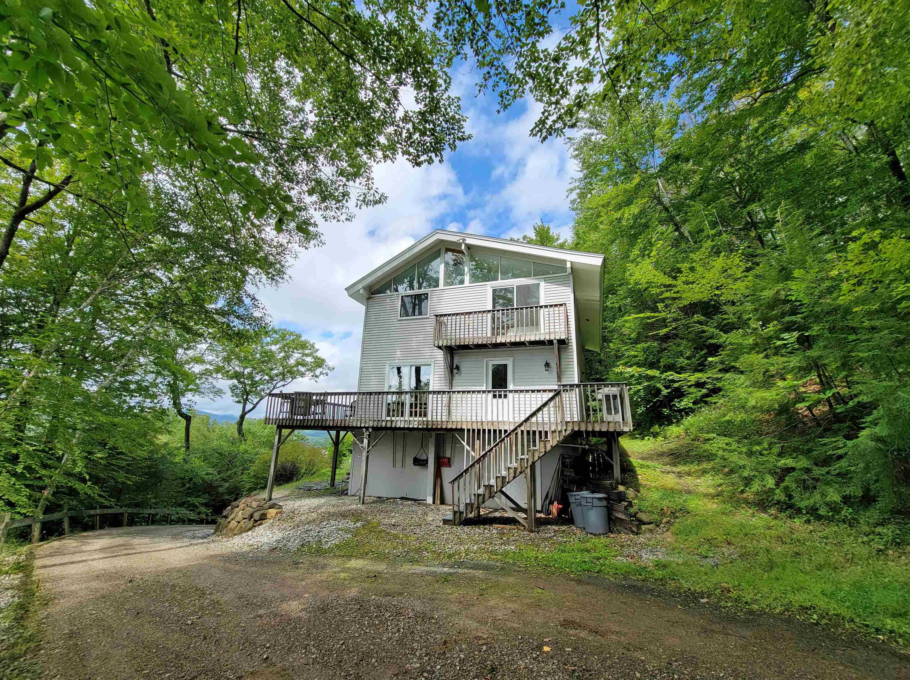 125 Fox St, Bridgewater NH  03222-1403 exterior