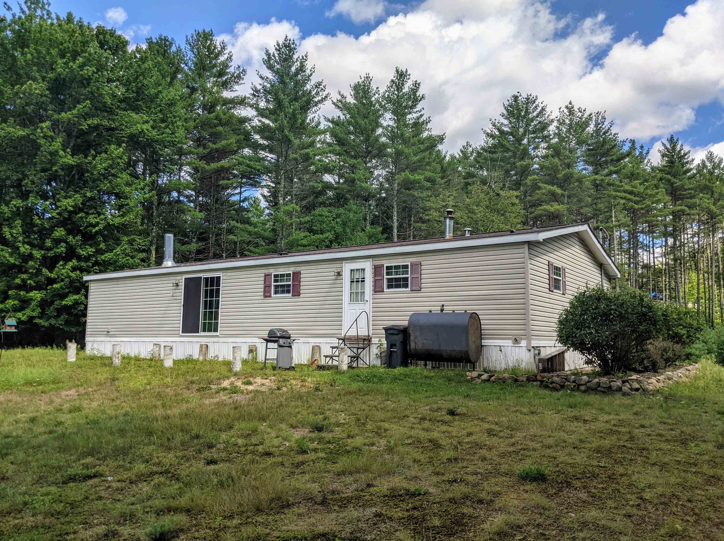 5 Magnolia, Lebanon, ME 04027