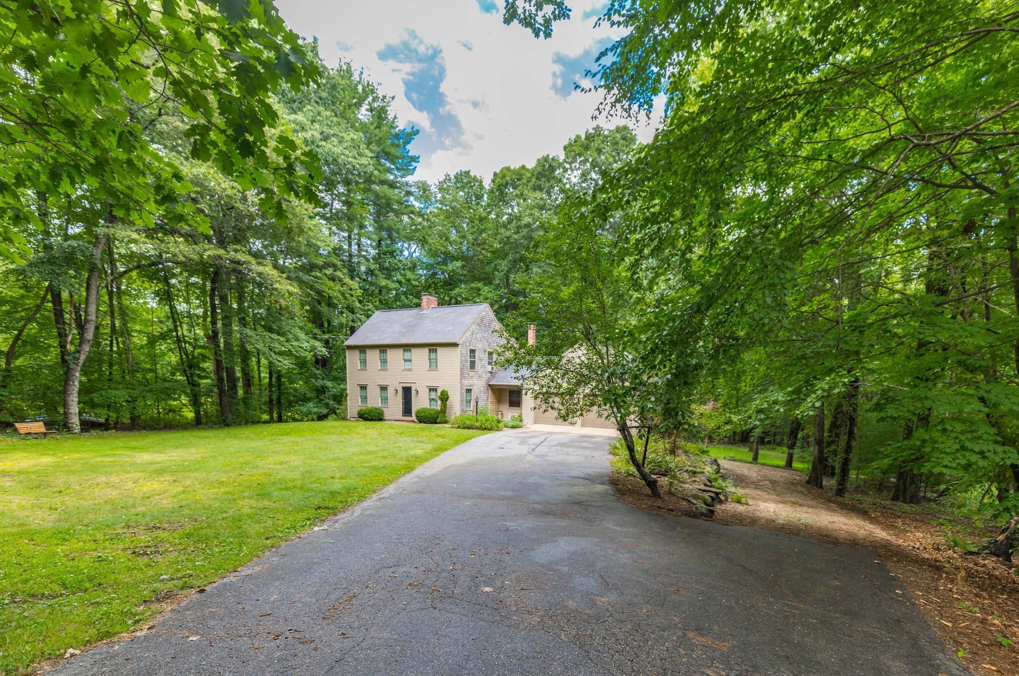 115 Stratham Heights Rd, Stratham, NH 03885
