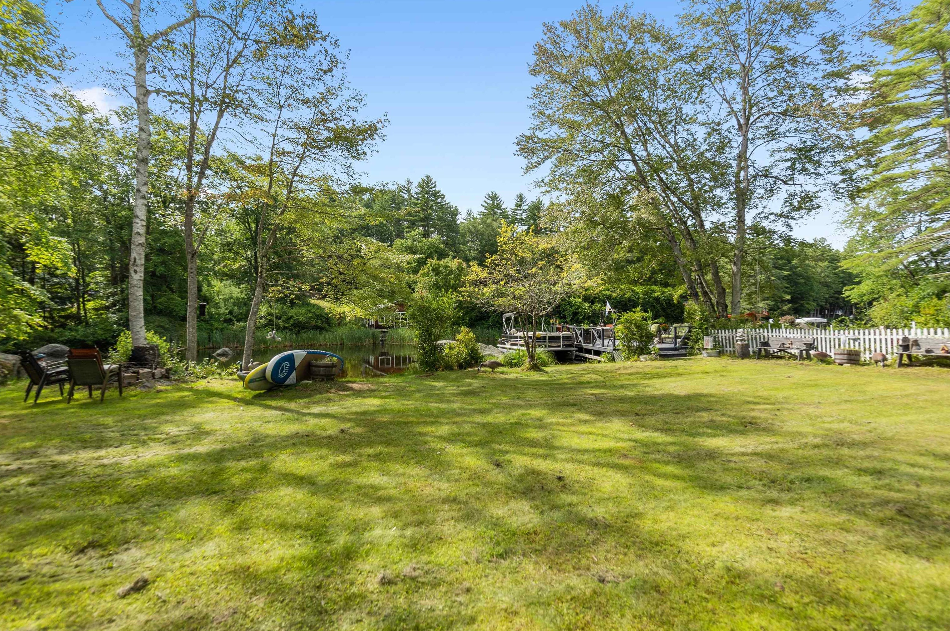 28 E Shore Rd, Swanzey Center, NH 03446