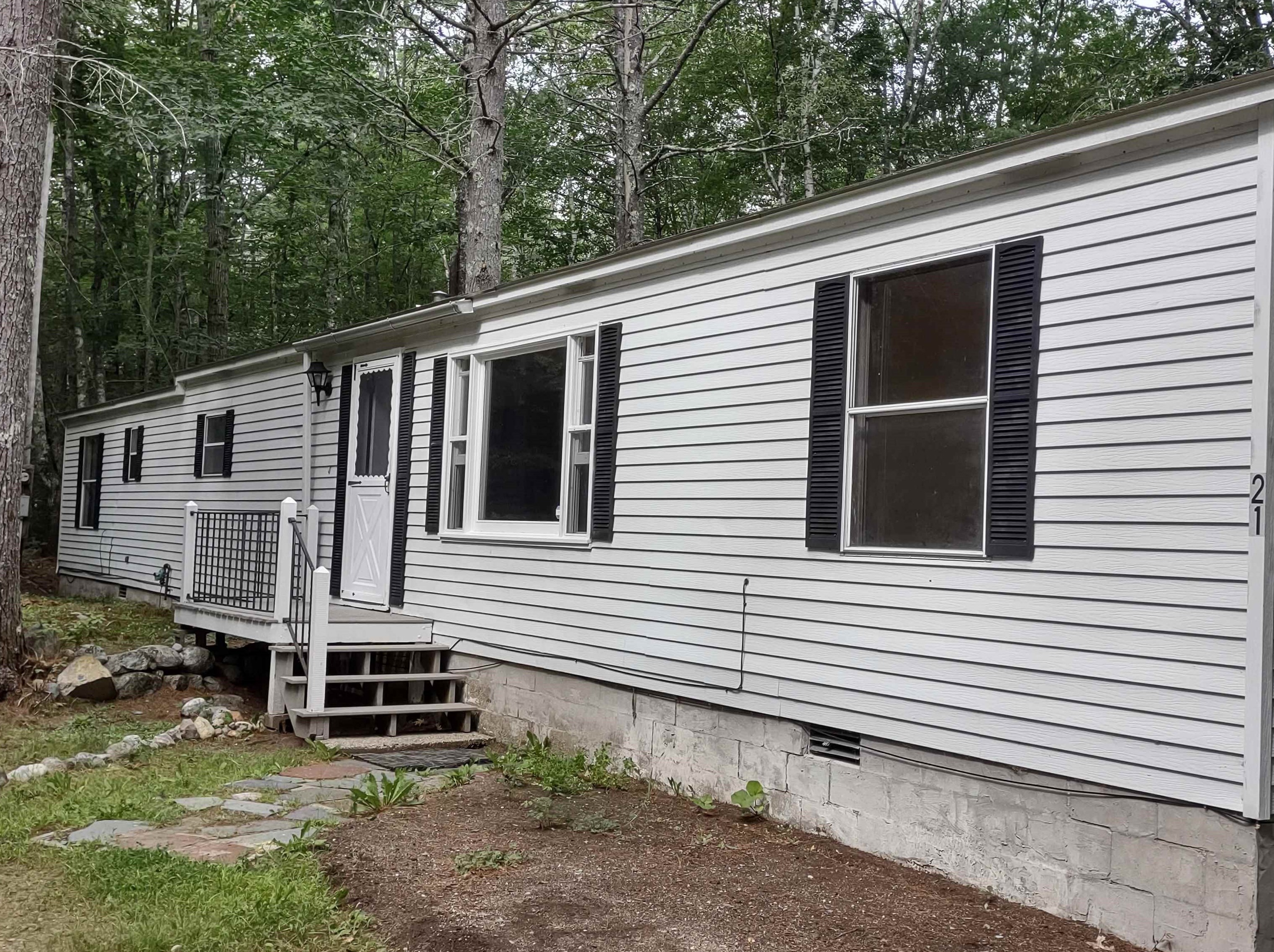 21 Severance Rd, Holderness, NH 03245