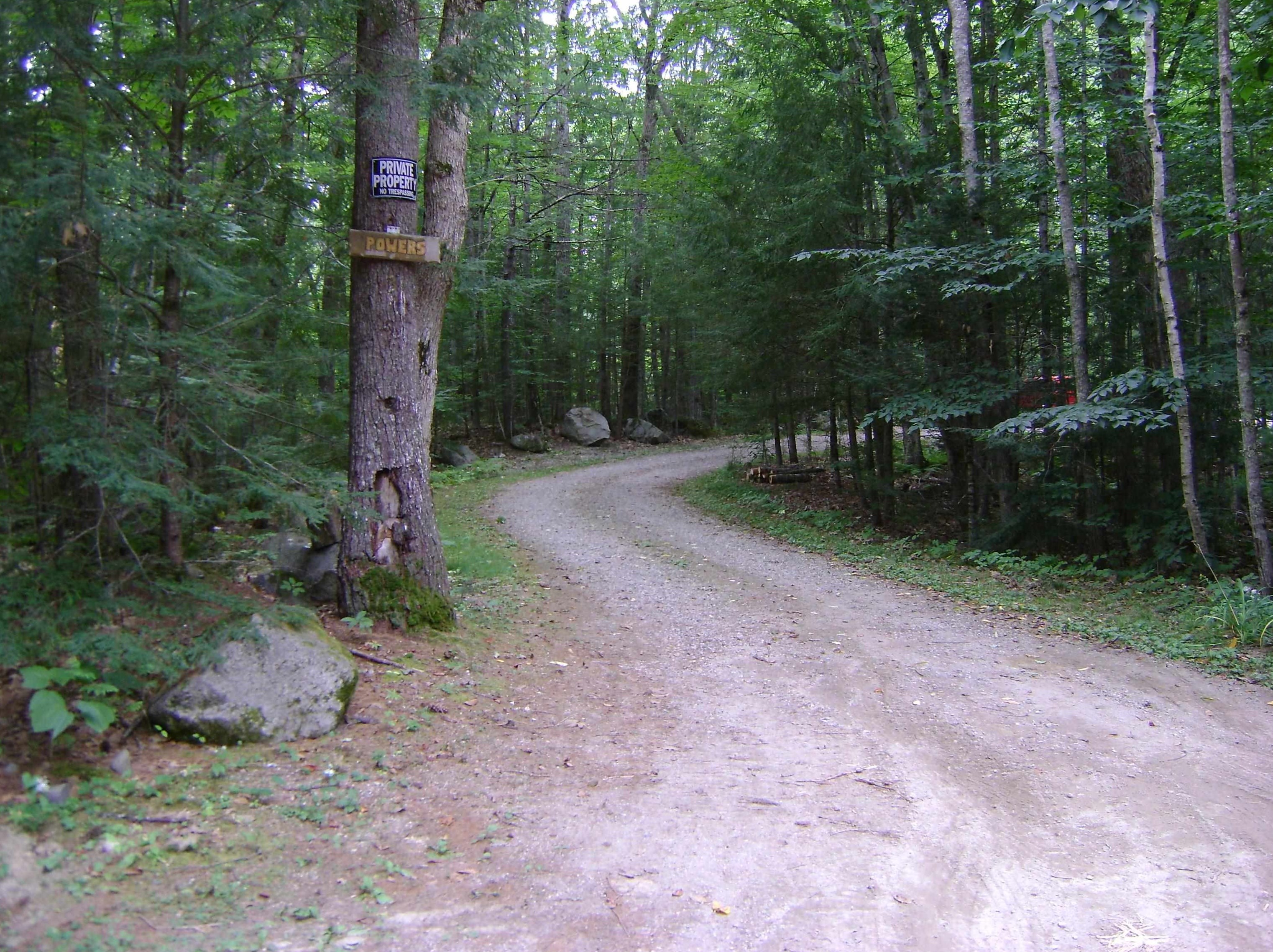 31 Cortina St, Moultonborough, NH 03254-4436
