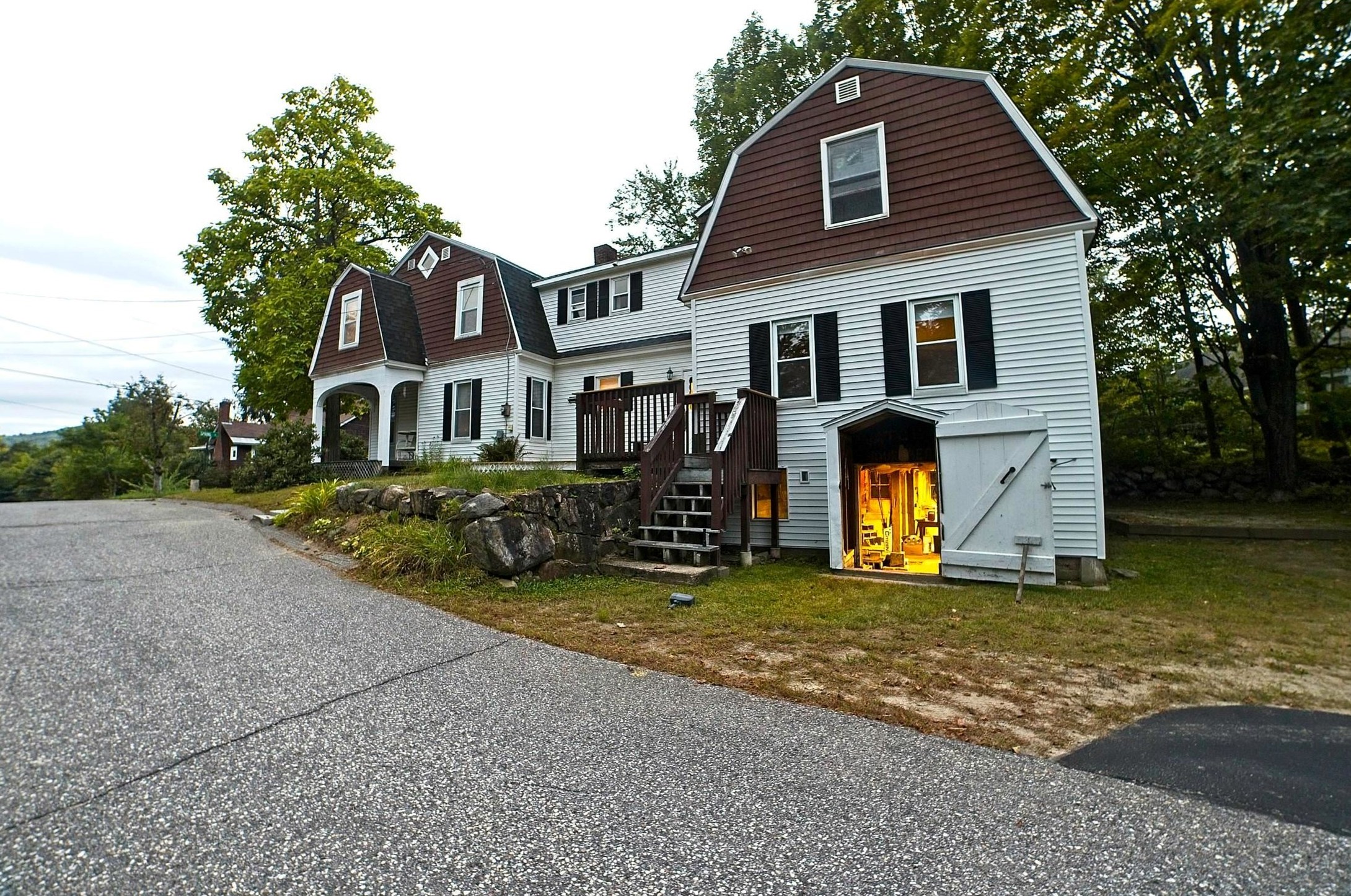 21 Spring St, Ashland, NH 03217-4365