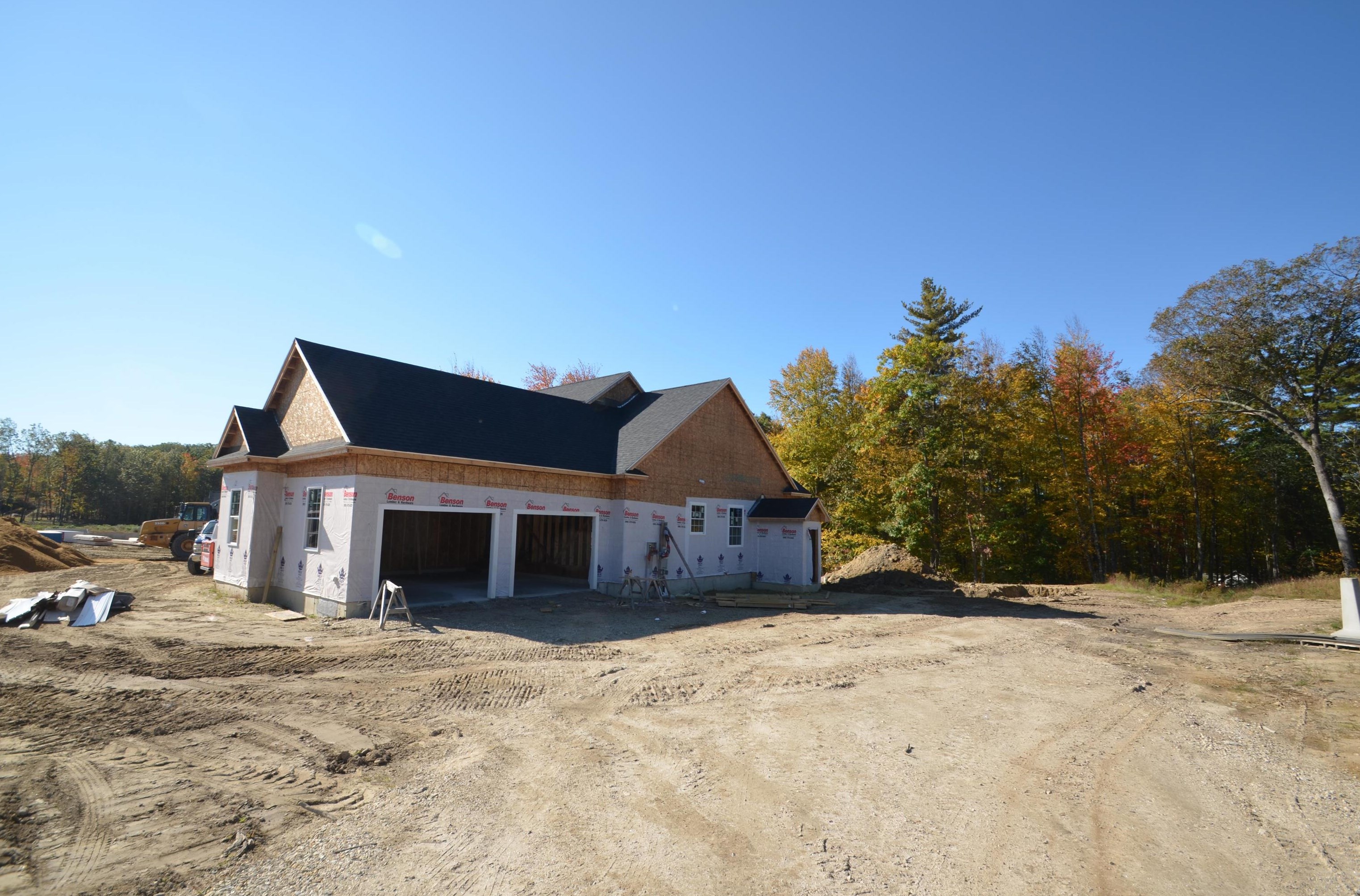 3 Walnut Hill Ave, Manchester, NH 03106-2135