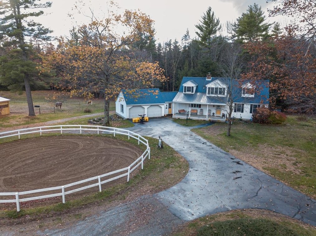281 Odell Hill Rd, Conway, NH 03813