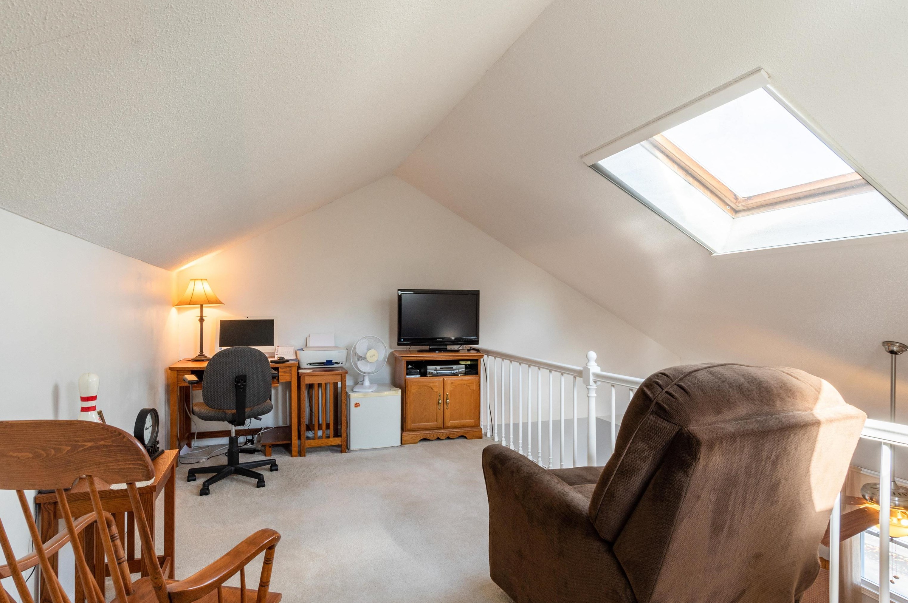 81 Sentry Way, Merrimack NH 03054-4409 exterior