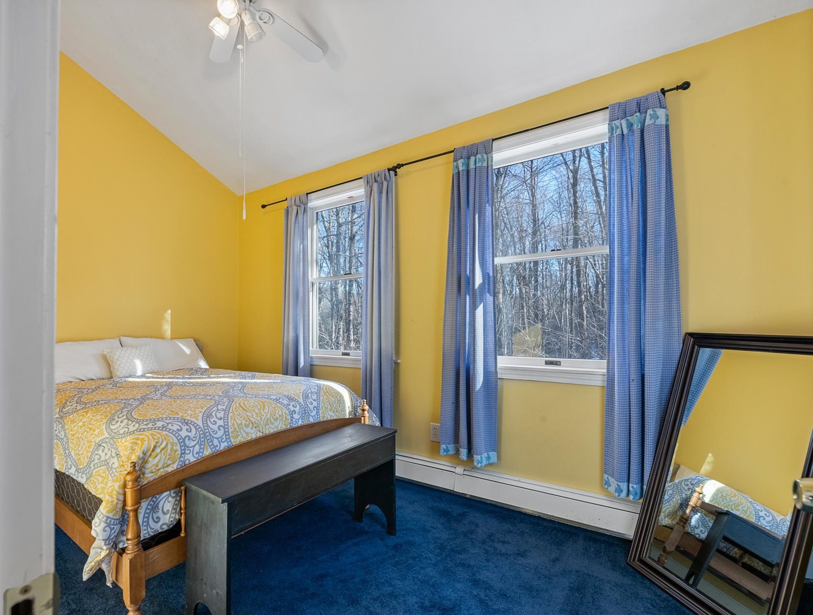 34 Hilltop Dr, Newbury NH 03255-5612 exterior