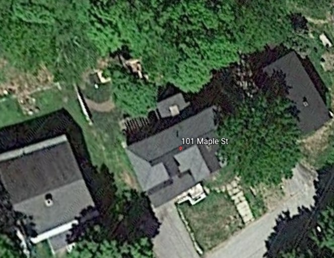 101 Maple St, Berlin NH  03570-3009 exterior