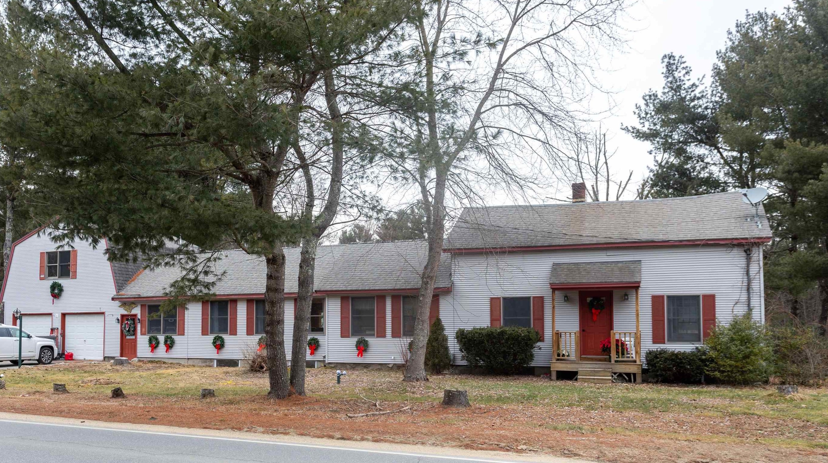 228 Range Rd, Windham, NH 03087 exterior