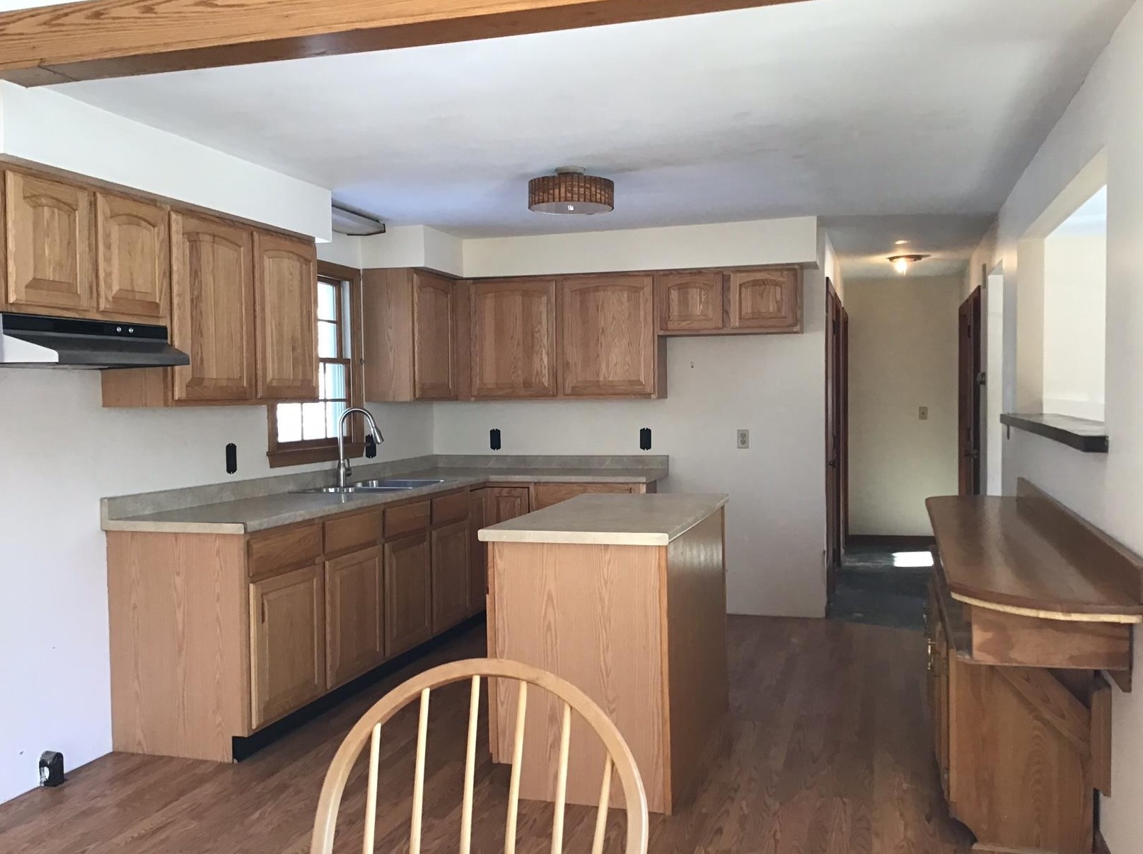 1 Algay Dr, Epping, NH 03042 exterior