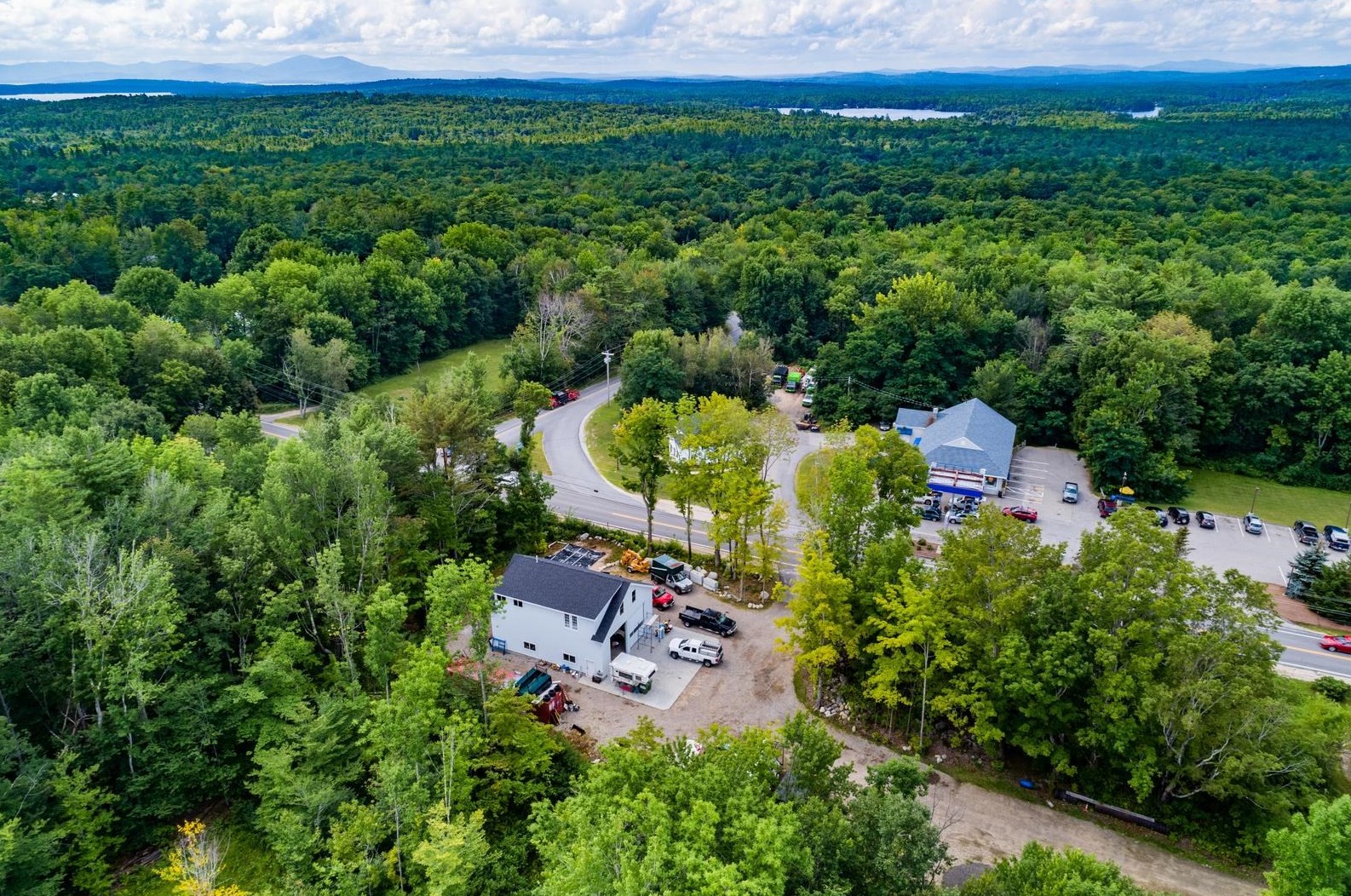 381 Governor Wentworth Hwy, Moultonborough, NH 03254-3506