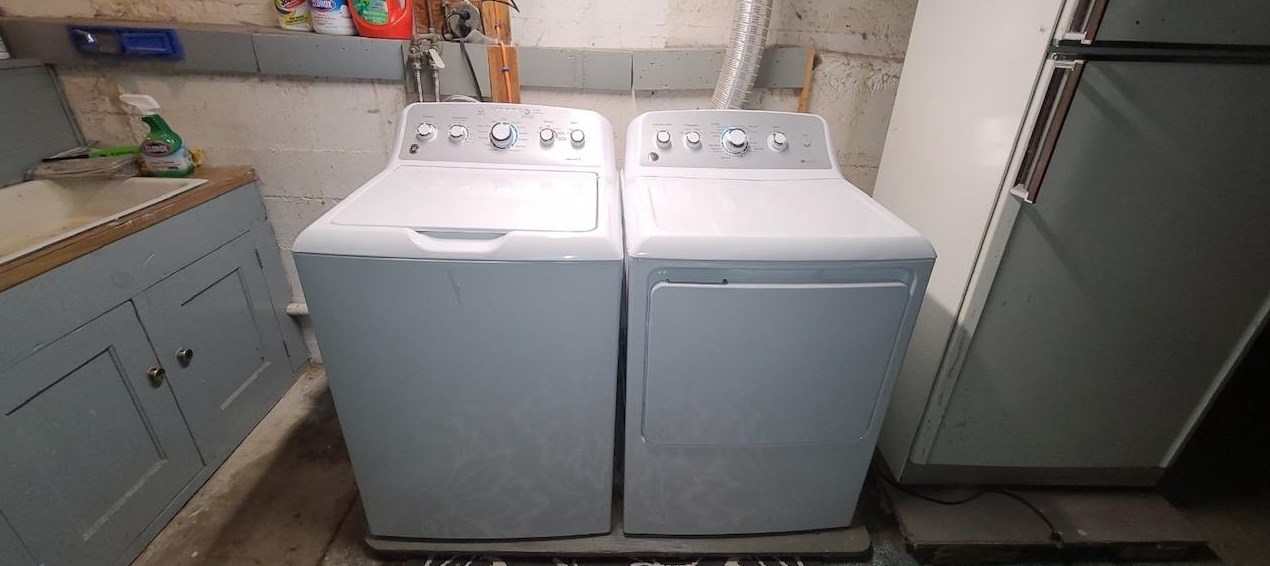 476 Kelley St, Manchester NH 03102-3110 exterior