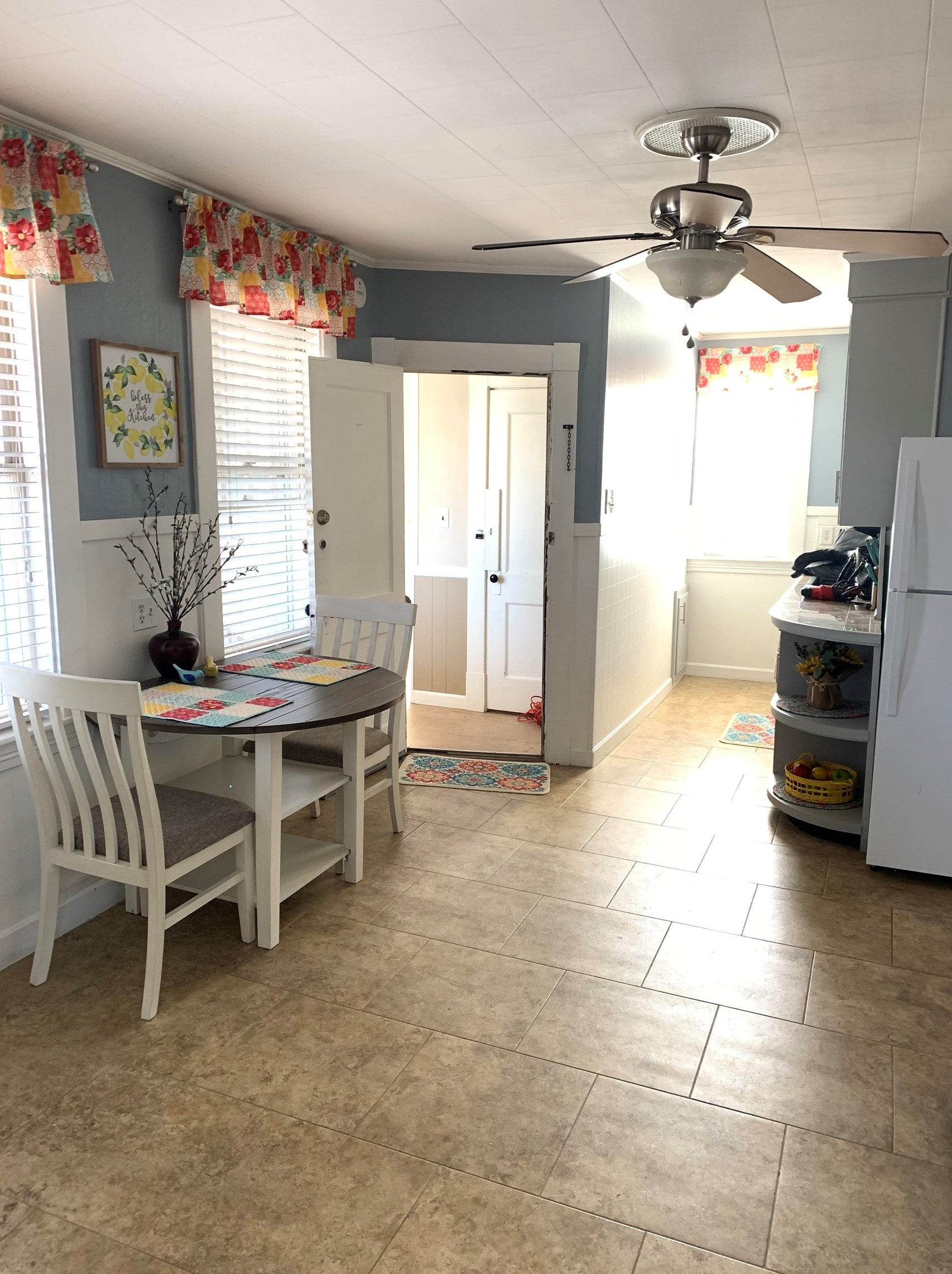 476 Kelley St, Manchester NH 03102-3110 exterior