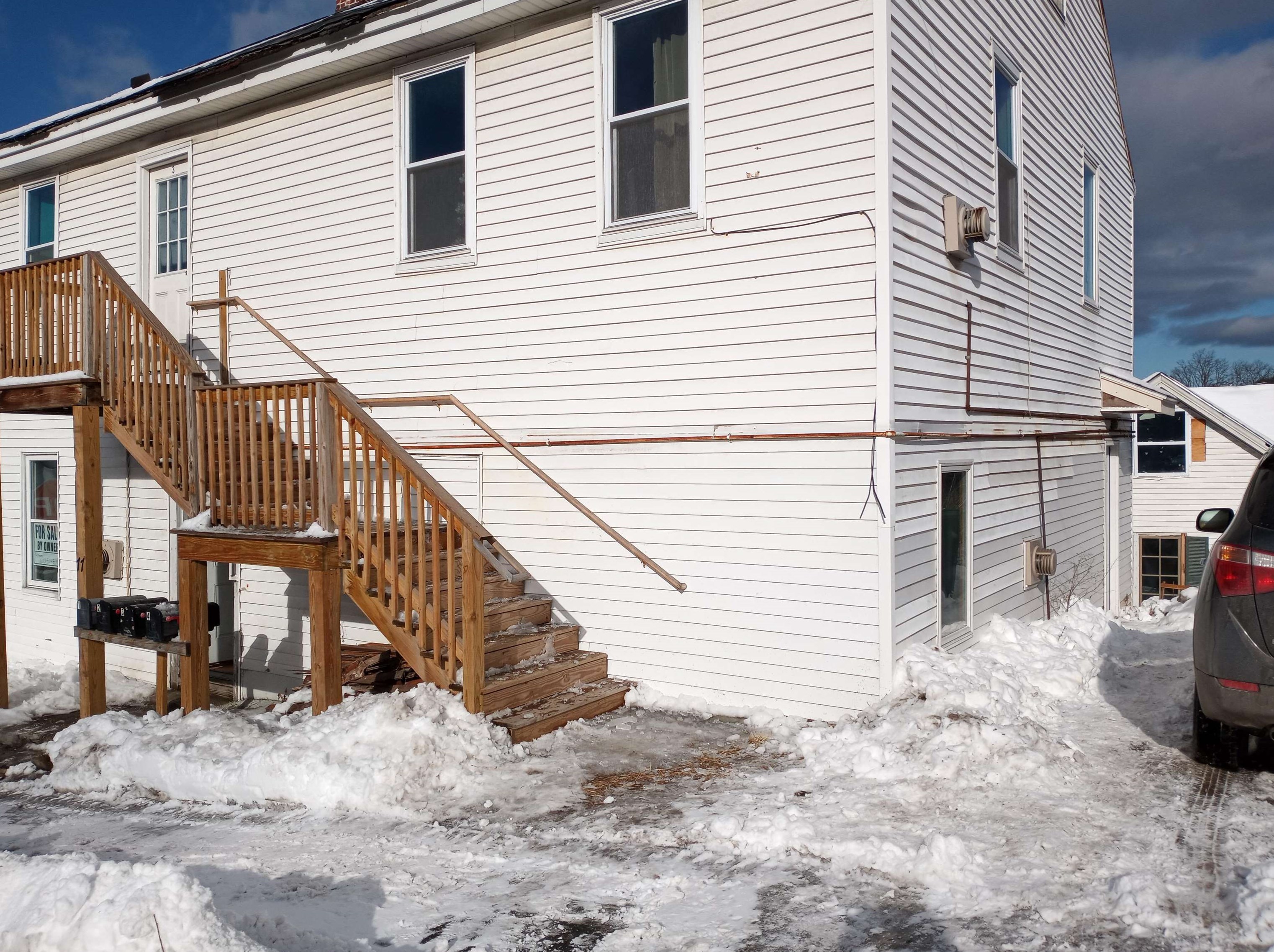 77 Central St, Unity, NH 03743