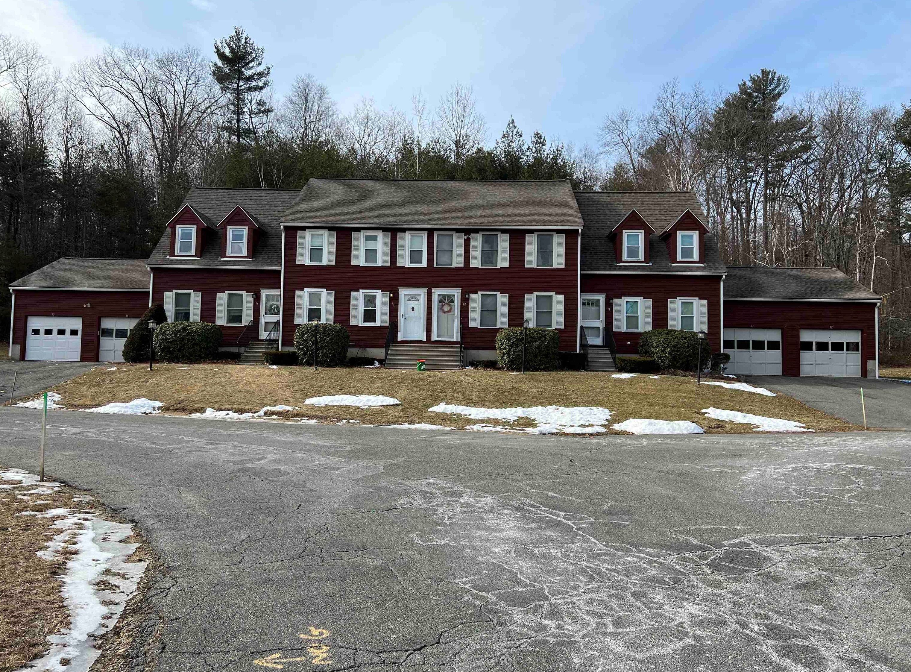 11 Greenough Rd #11, Plaistow, NH 03865