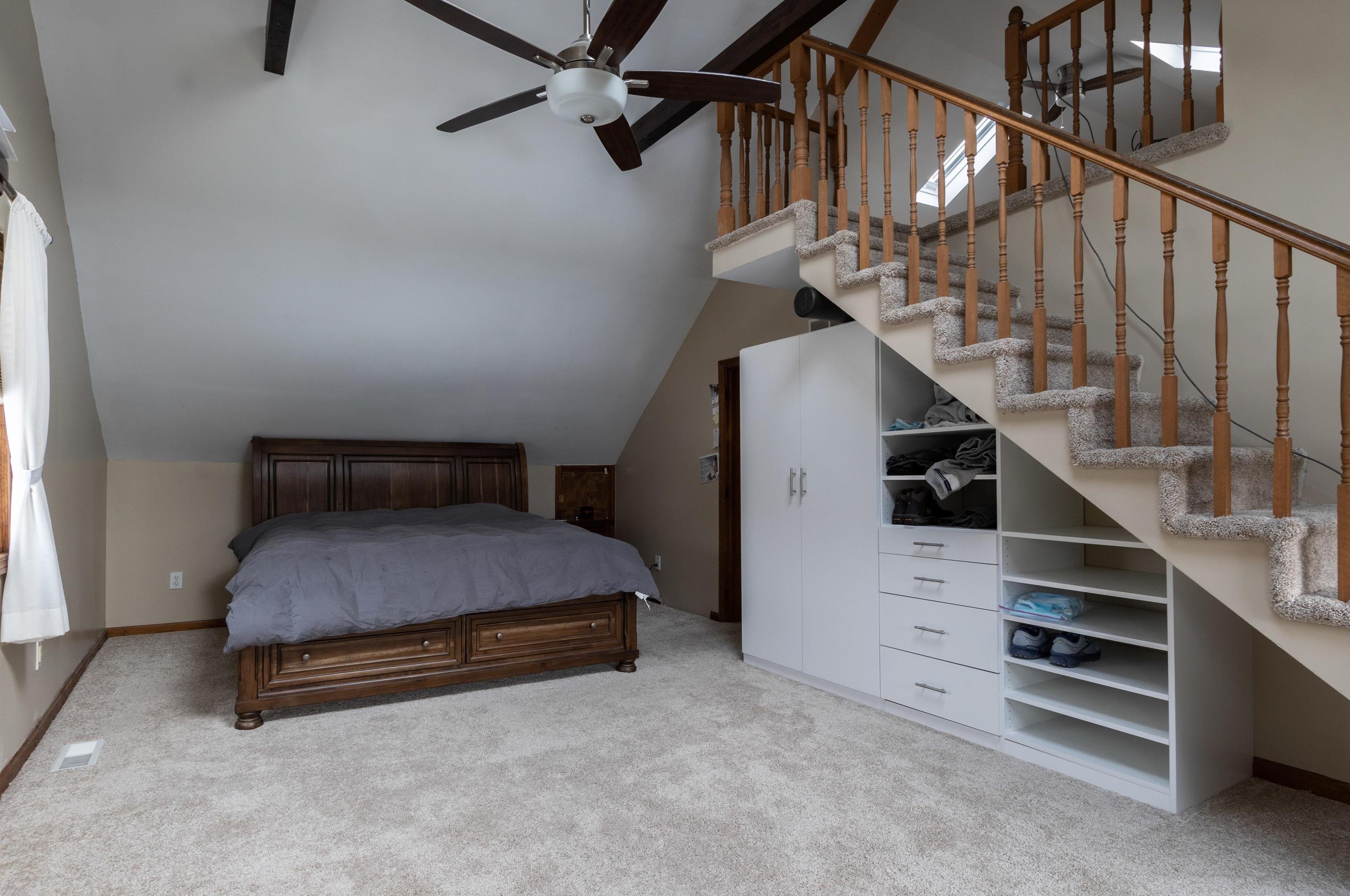 1 Nichols Ln, Merrimack NH  03054-2862 exterior