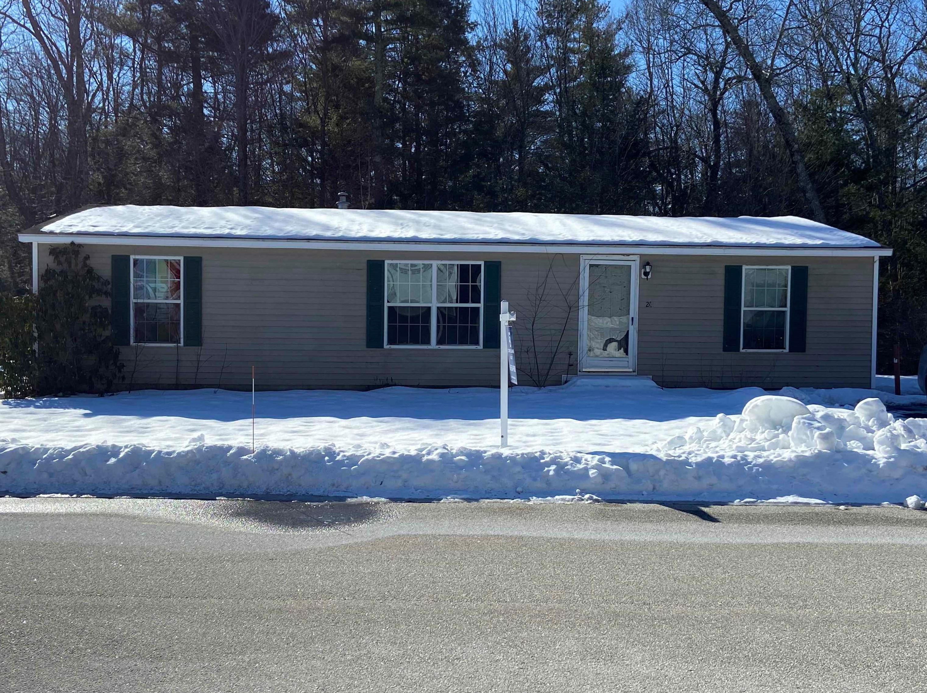 24 Pheasant Ln, Barrington, NH 03825