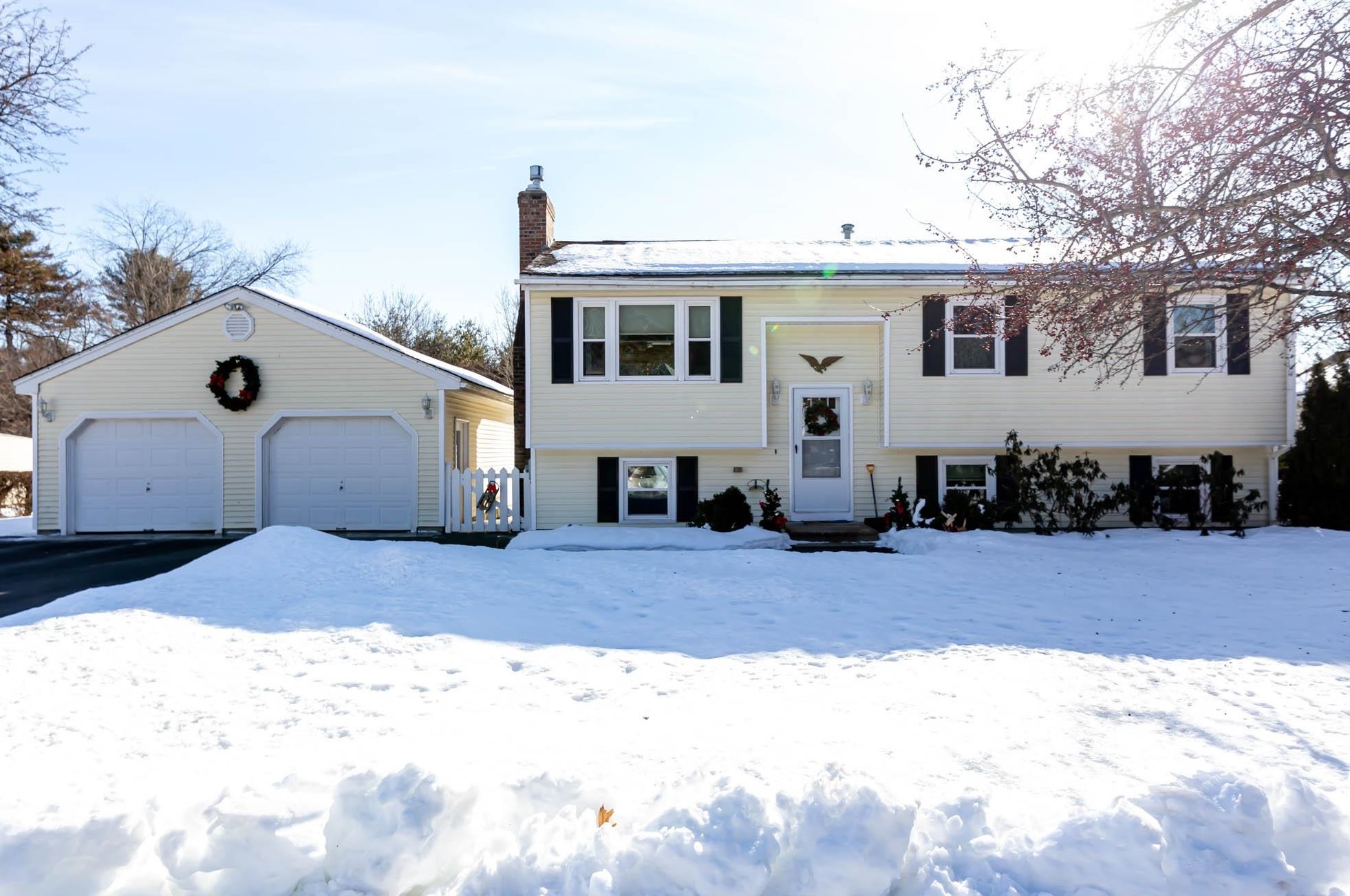 20 Wildflower Dr, Concord, NH 03303