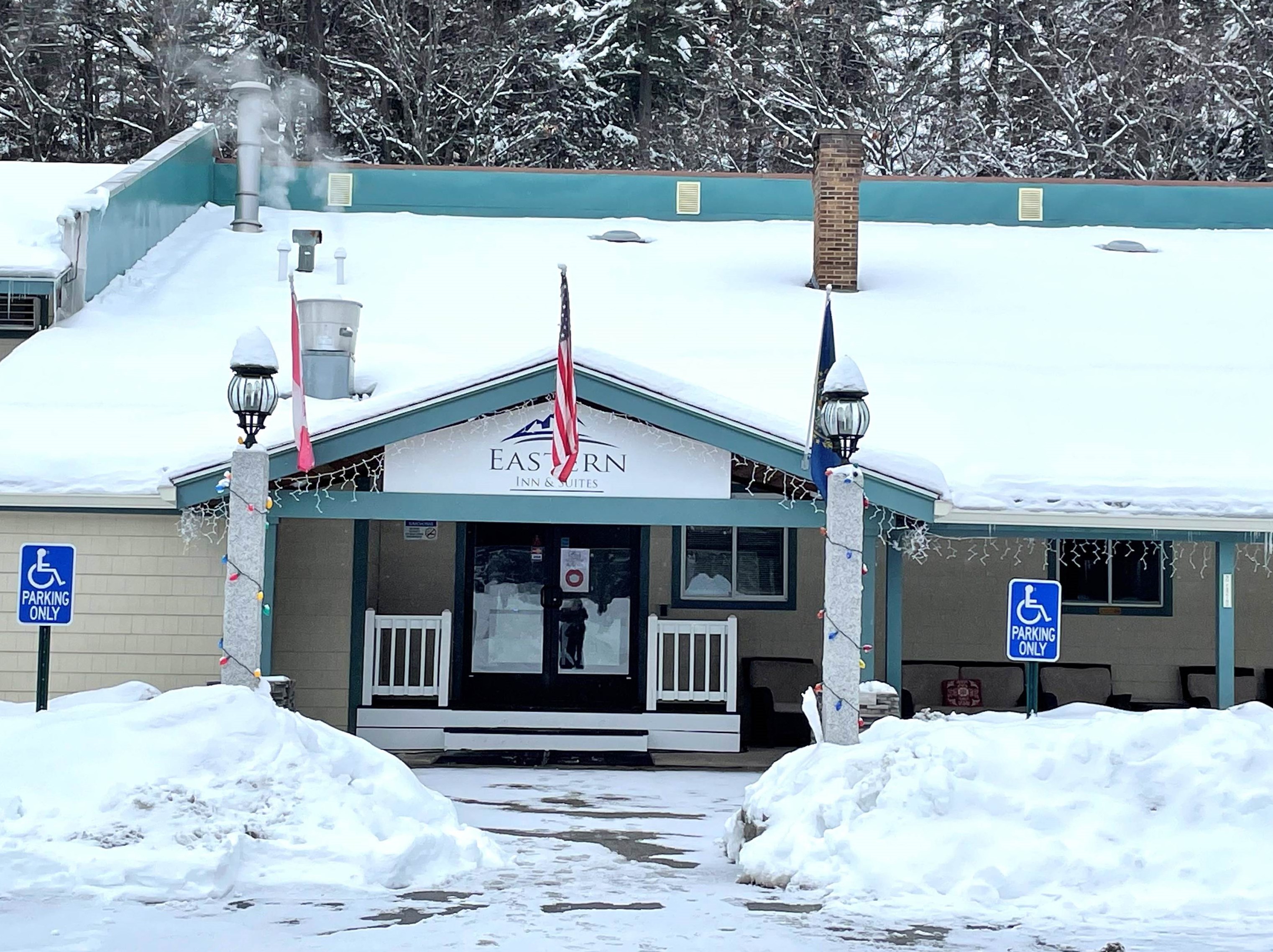 2955 White Mountain Hwy #101-102, Hales Location, NH 03860