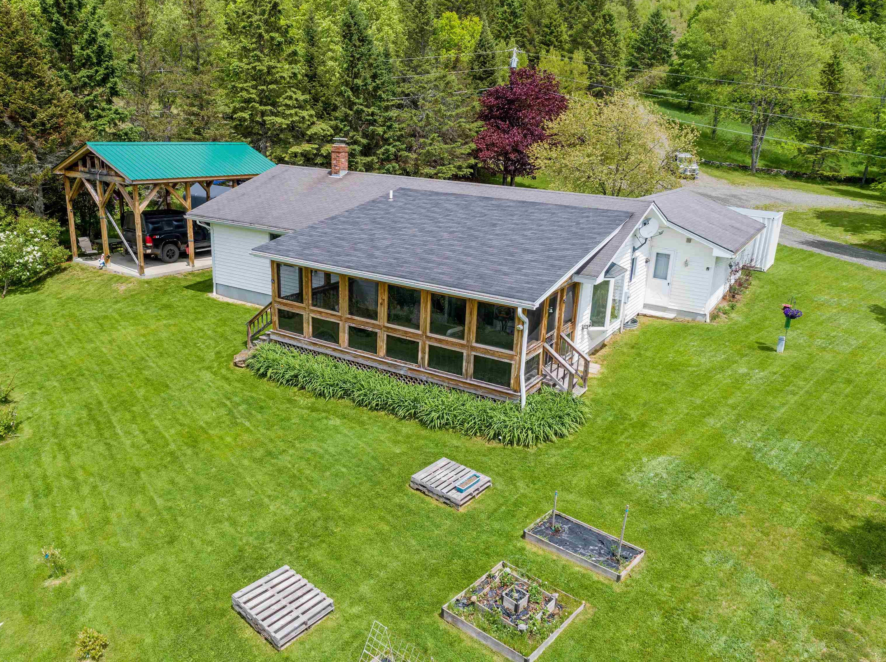 61 Scenic View Dr, Columbia, NH 03576