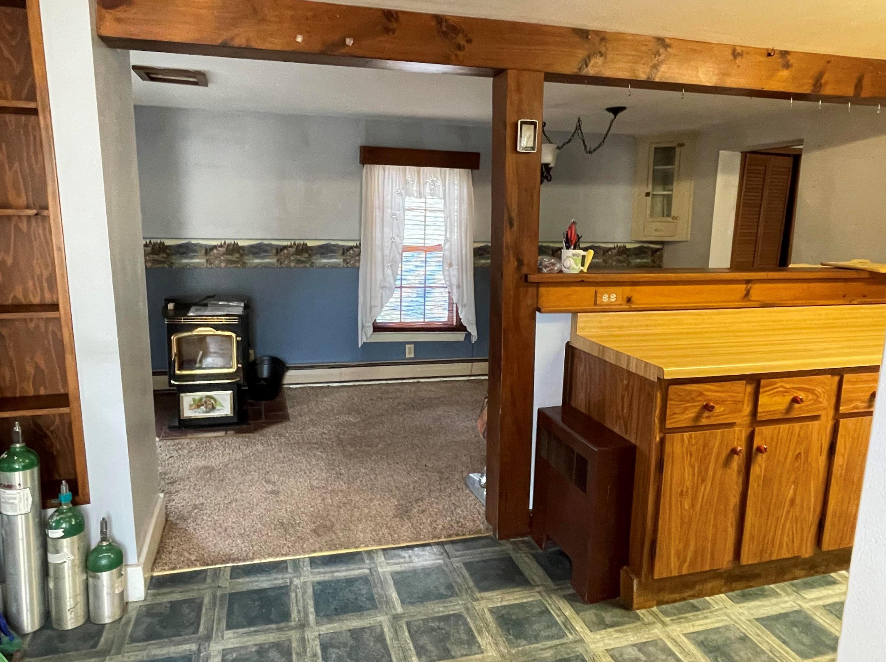 18 Brown St, Carroll, NH 03598