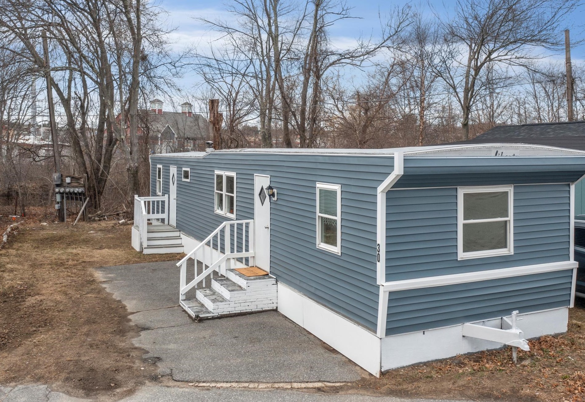 30 Friendship Dr, Salem, NH 03079