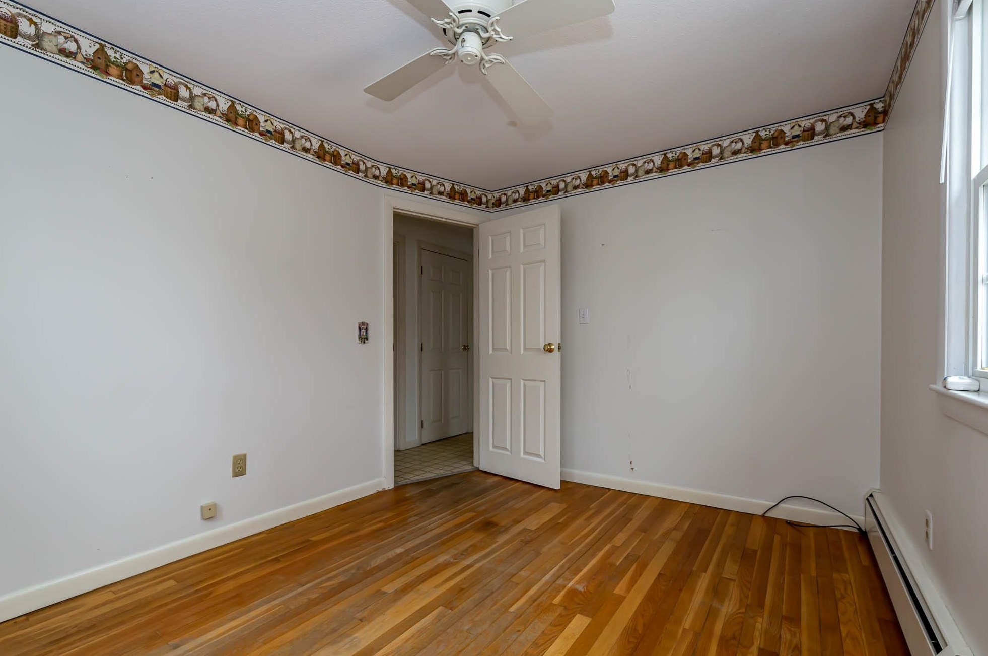 74 Fremont St, Manchester NH 03103-2920 exterior