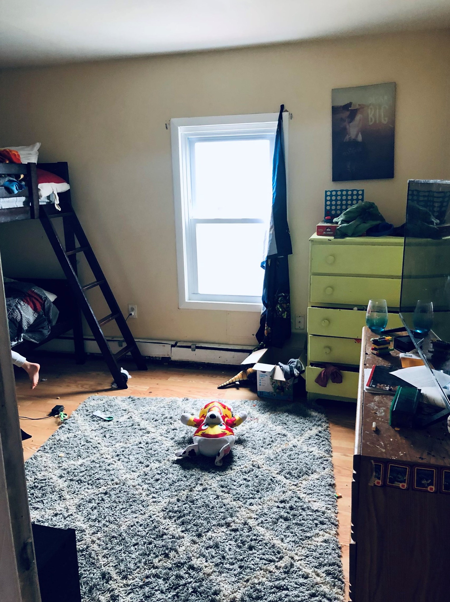 320 Cedar St, Manchester NH 03103-5311 exterior