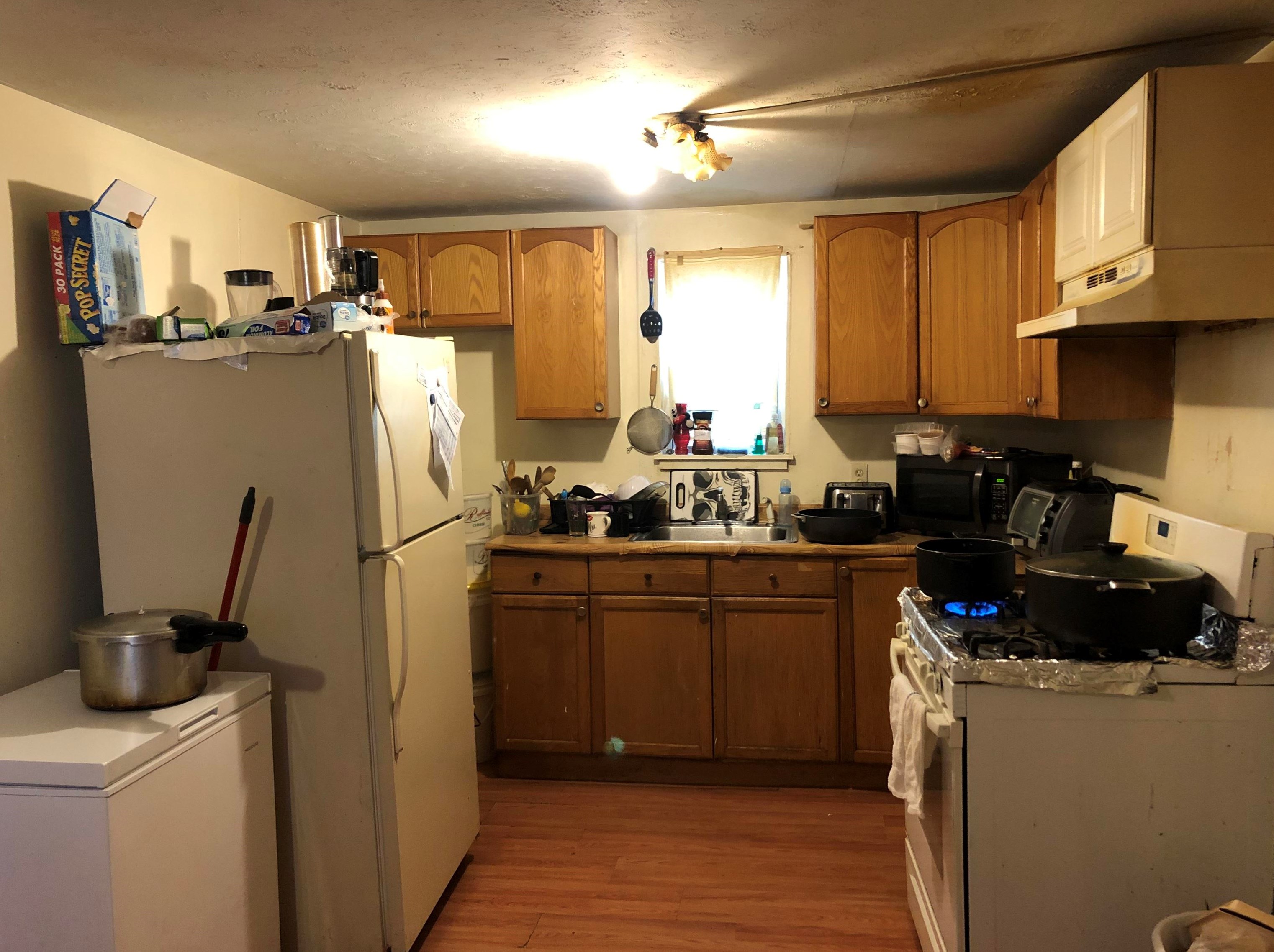 320 Cedar St, Manchester NH 03103-5311 exterior