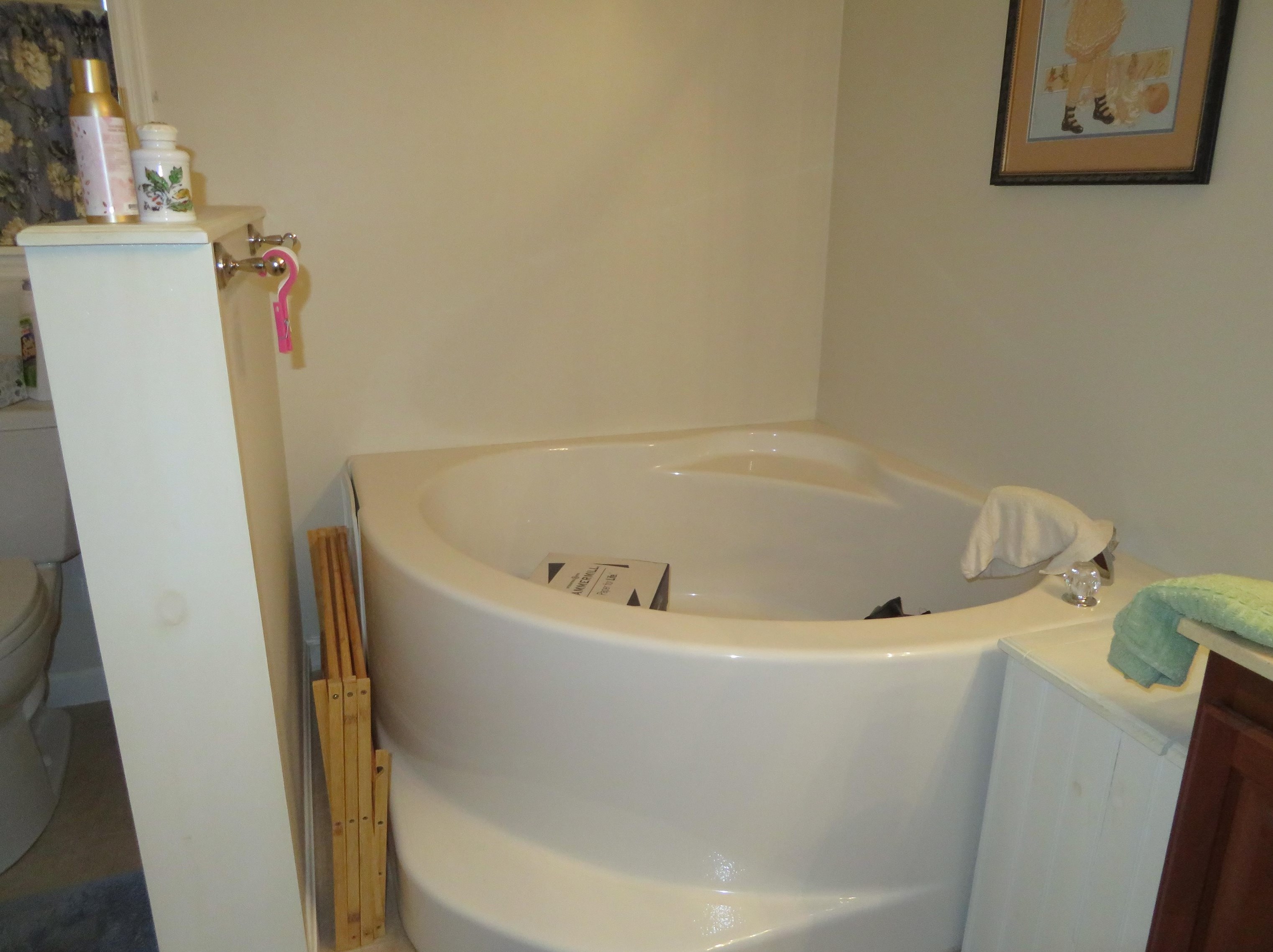 10 Tumbleweed Dr, Rochester NH 03867-5232 exterior