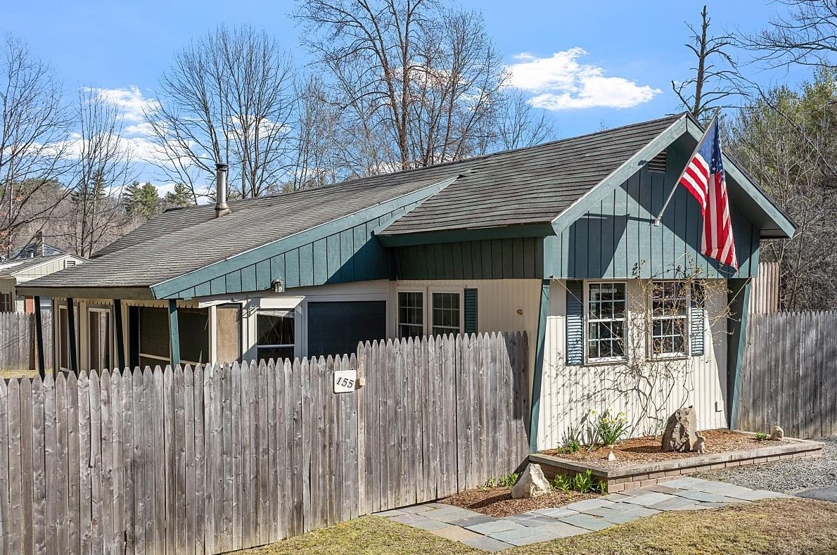 155 River St, Jaffrey, NH 03452-6548