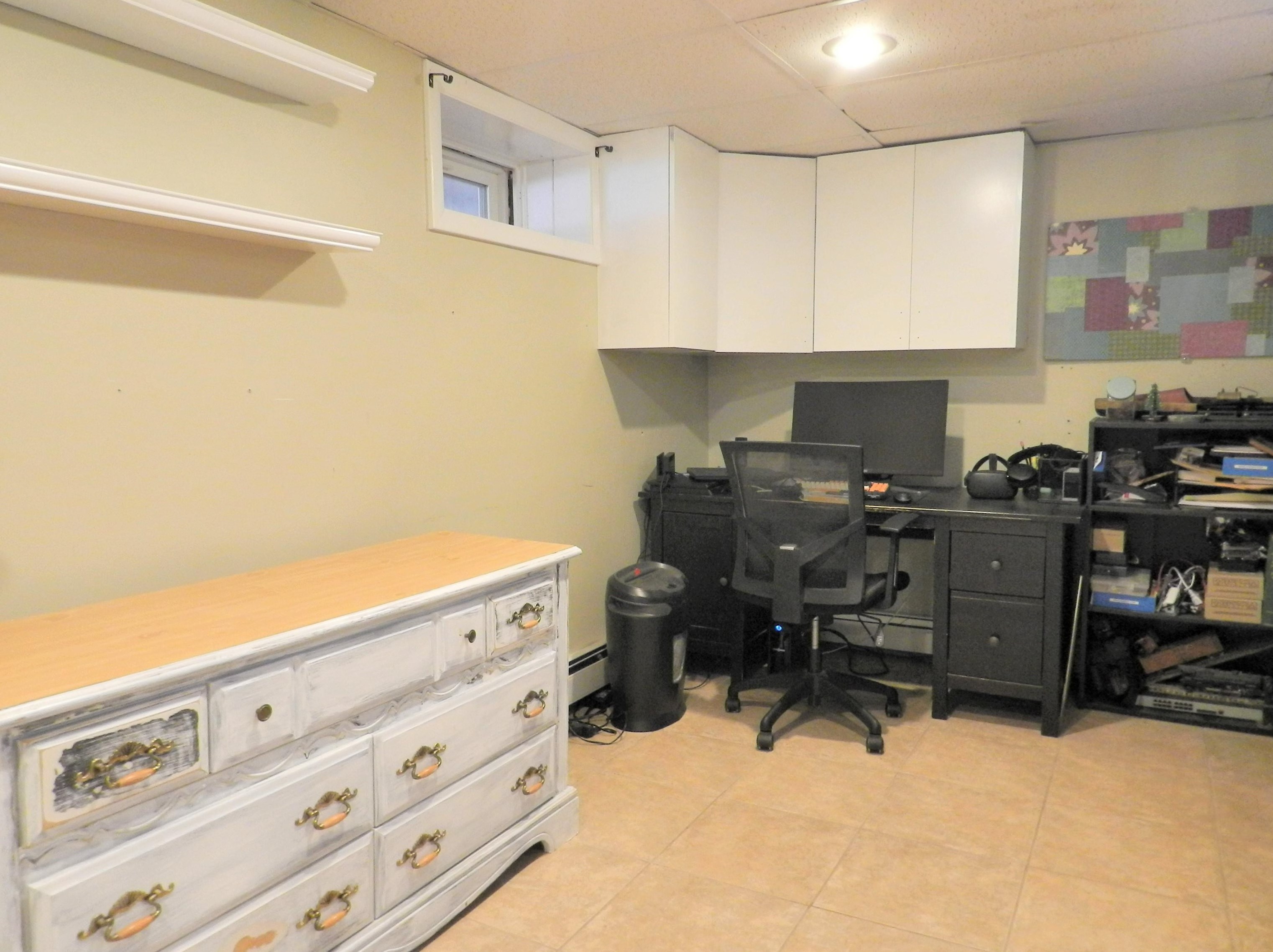 2 Heather St, Manchester NH 03104-2042 exterior