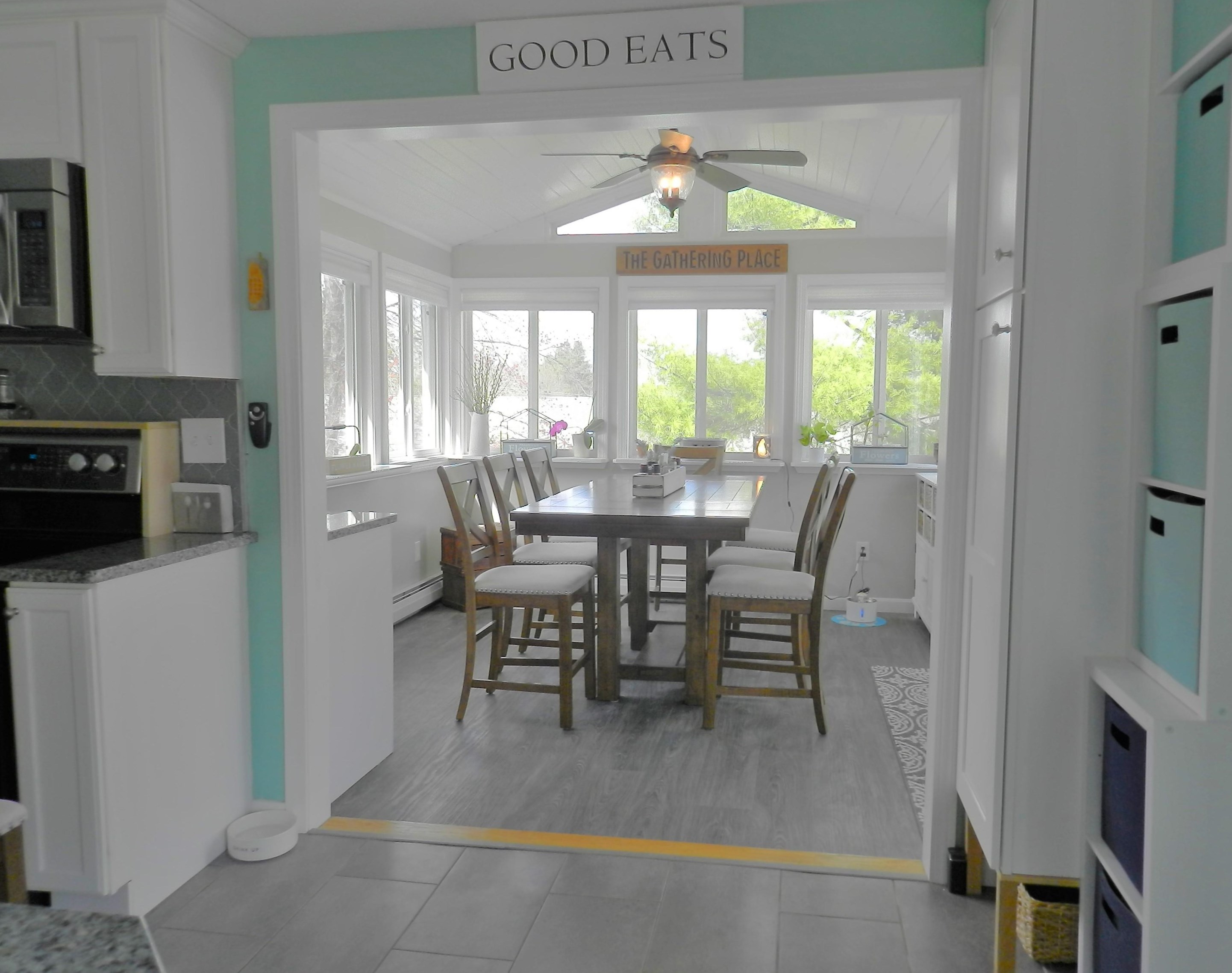 2 Heather St, Manchester NH 03104-2042 exterior