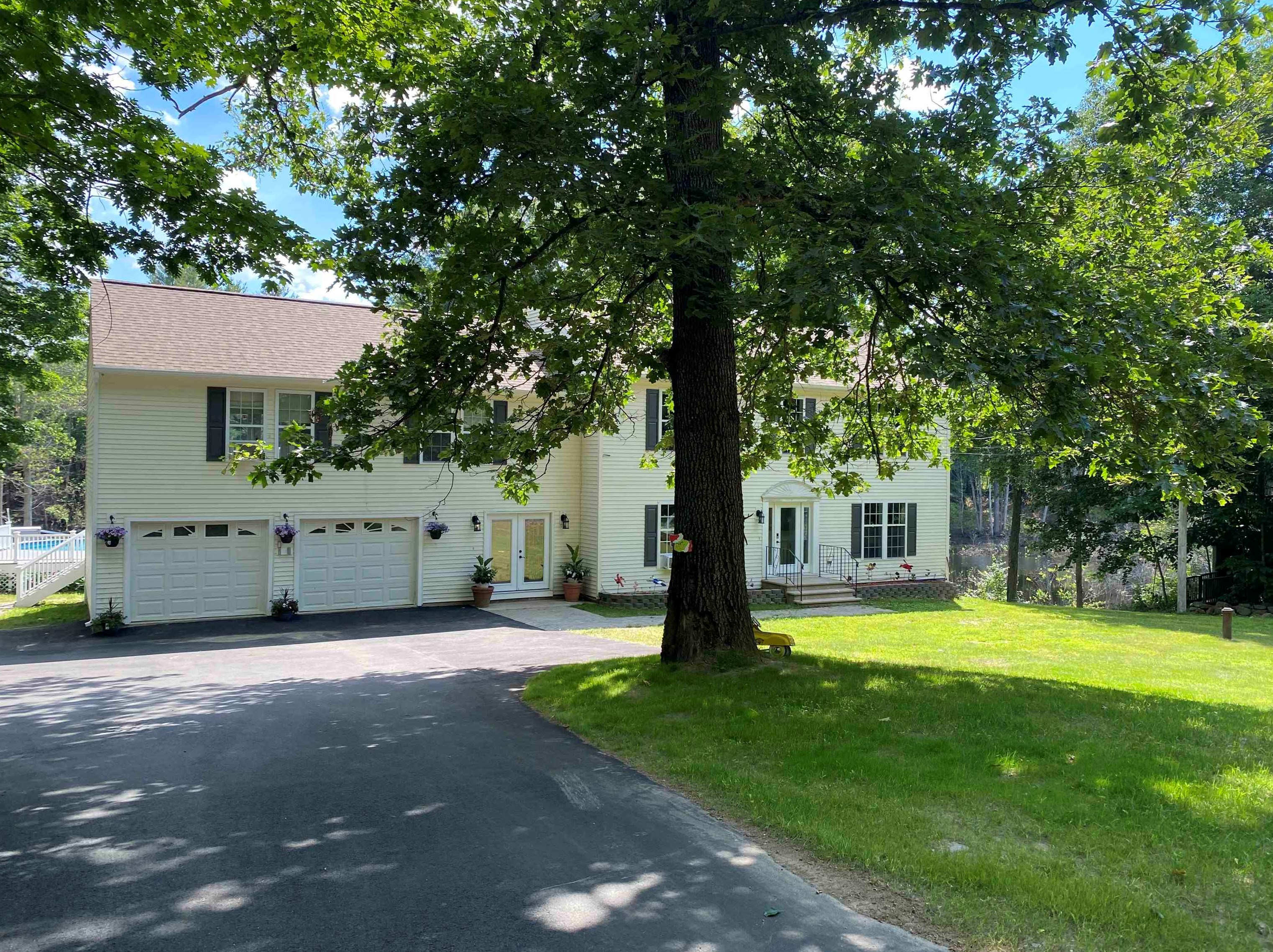 6 Cote Dr, Danville, NH 03819