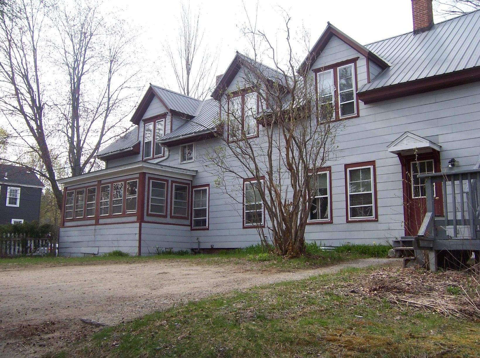 3 Keeble St, Bridgewater, NH 03264-1406