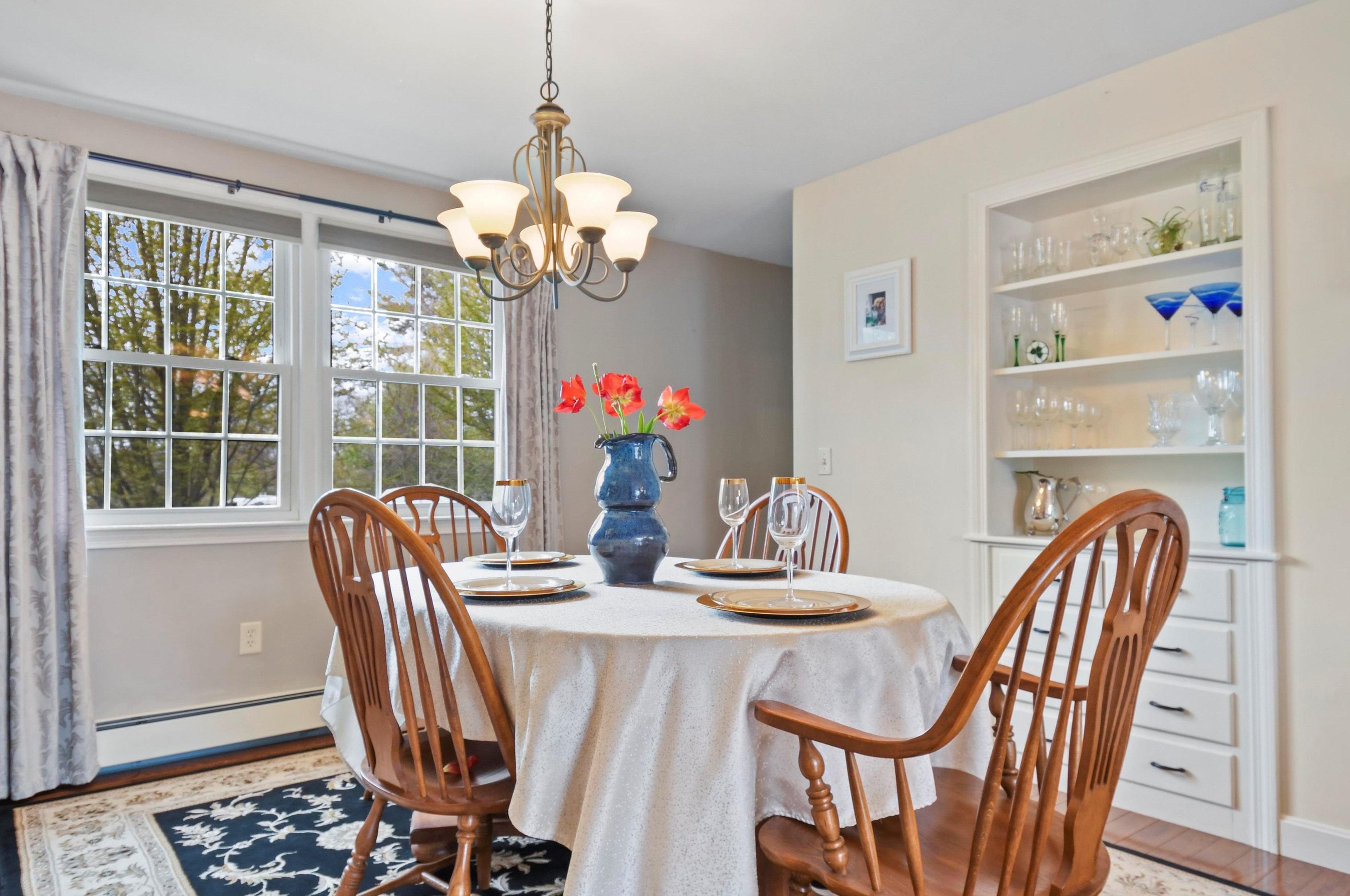 36 Cedar St, Hudson NH  03051-4716 exterior