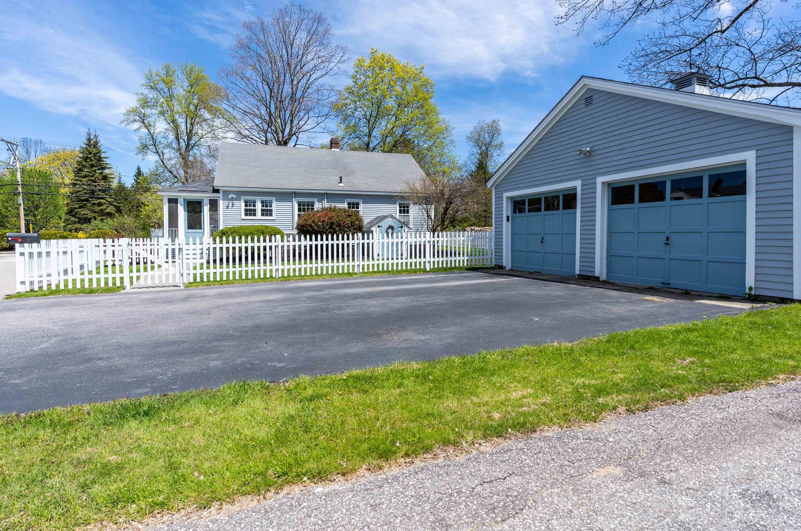 26 Epping Rd, Kensington, NH 03833-1520