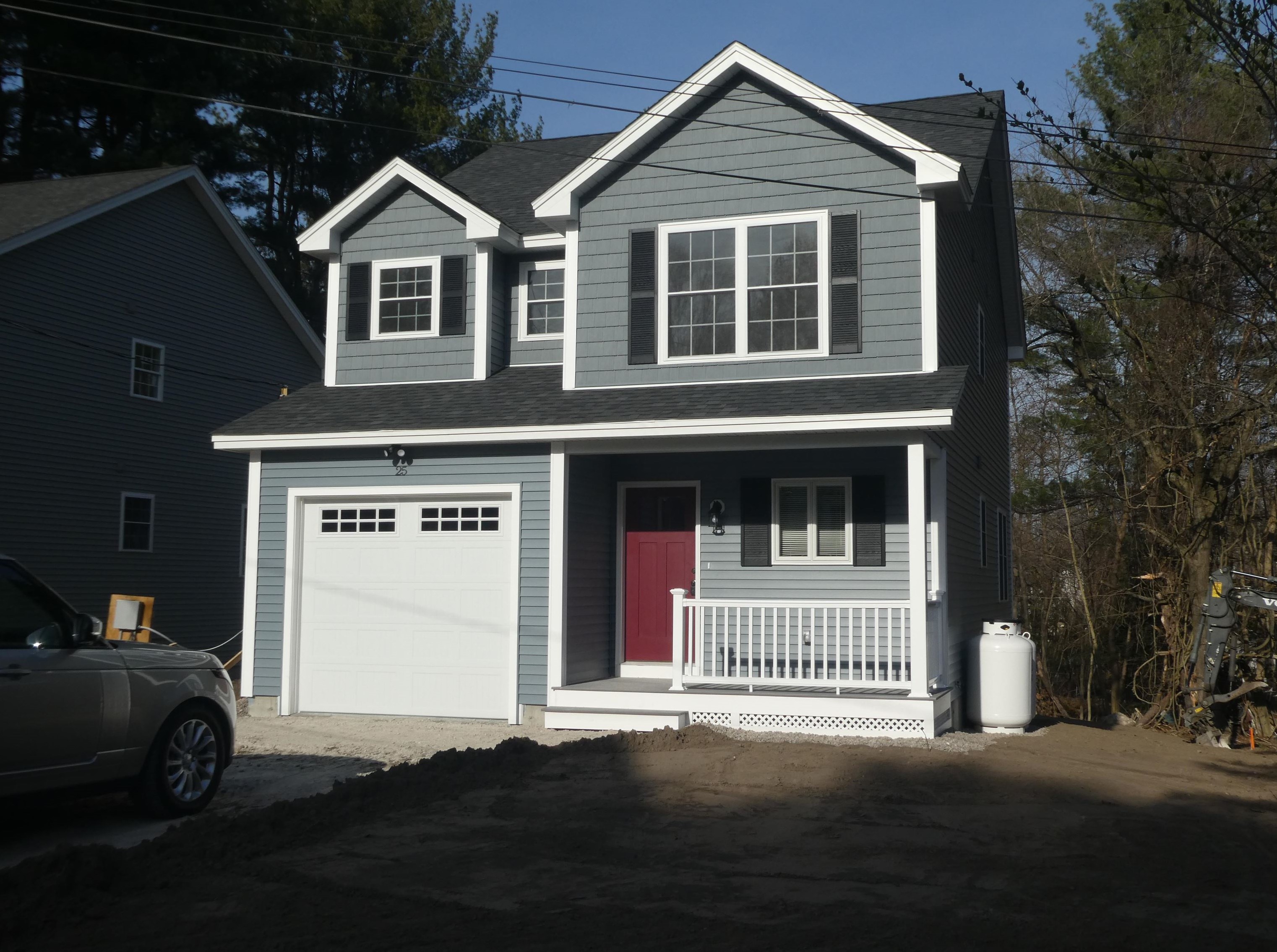 25 Clement St, Manchester, NH 03102-4622