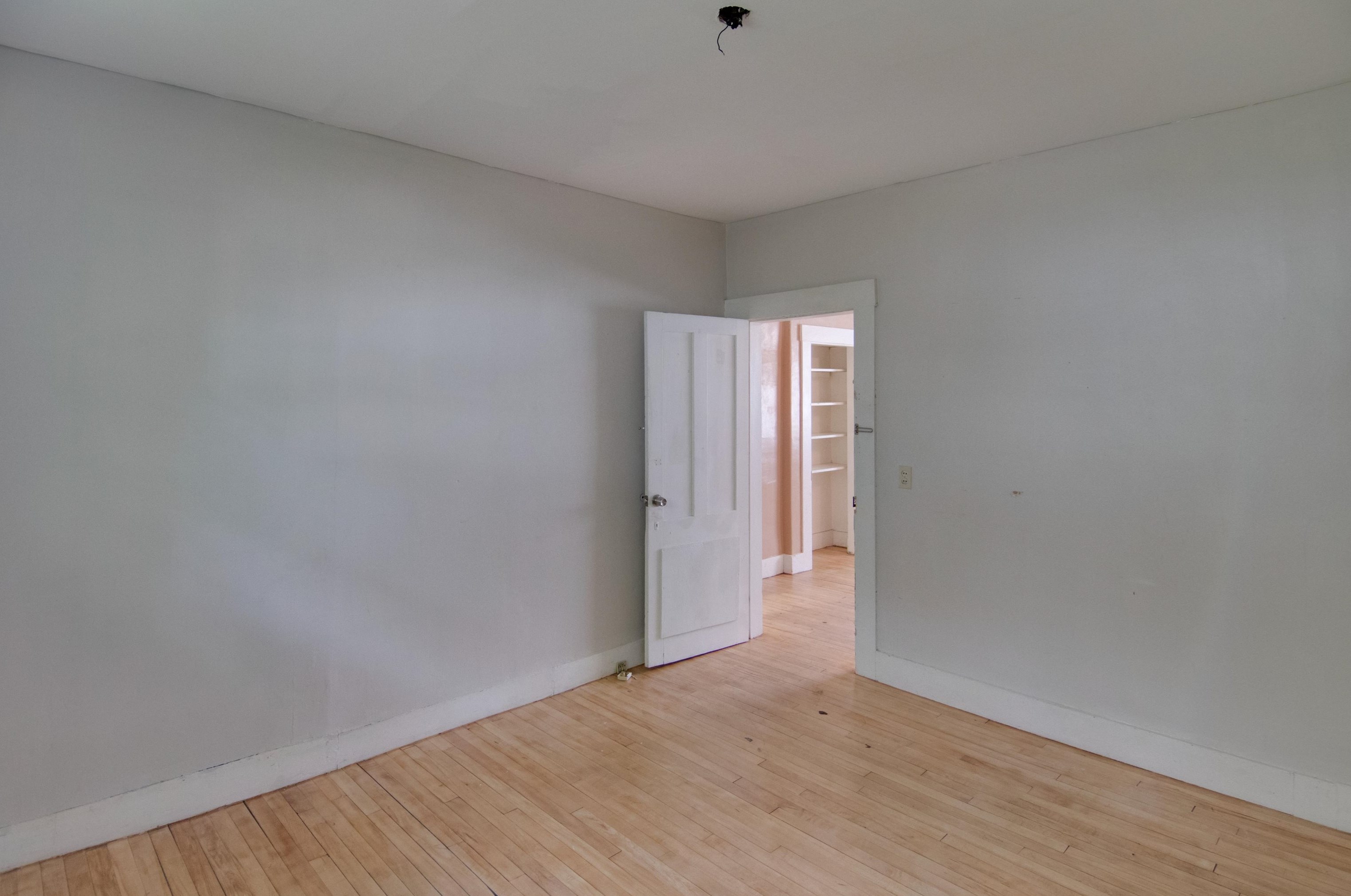 8 Winter St, Bridgewater NH 03264-1422 exterior