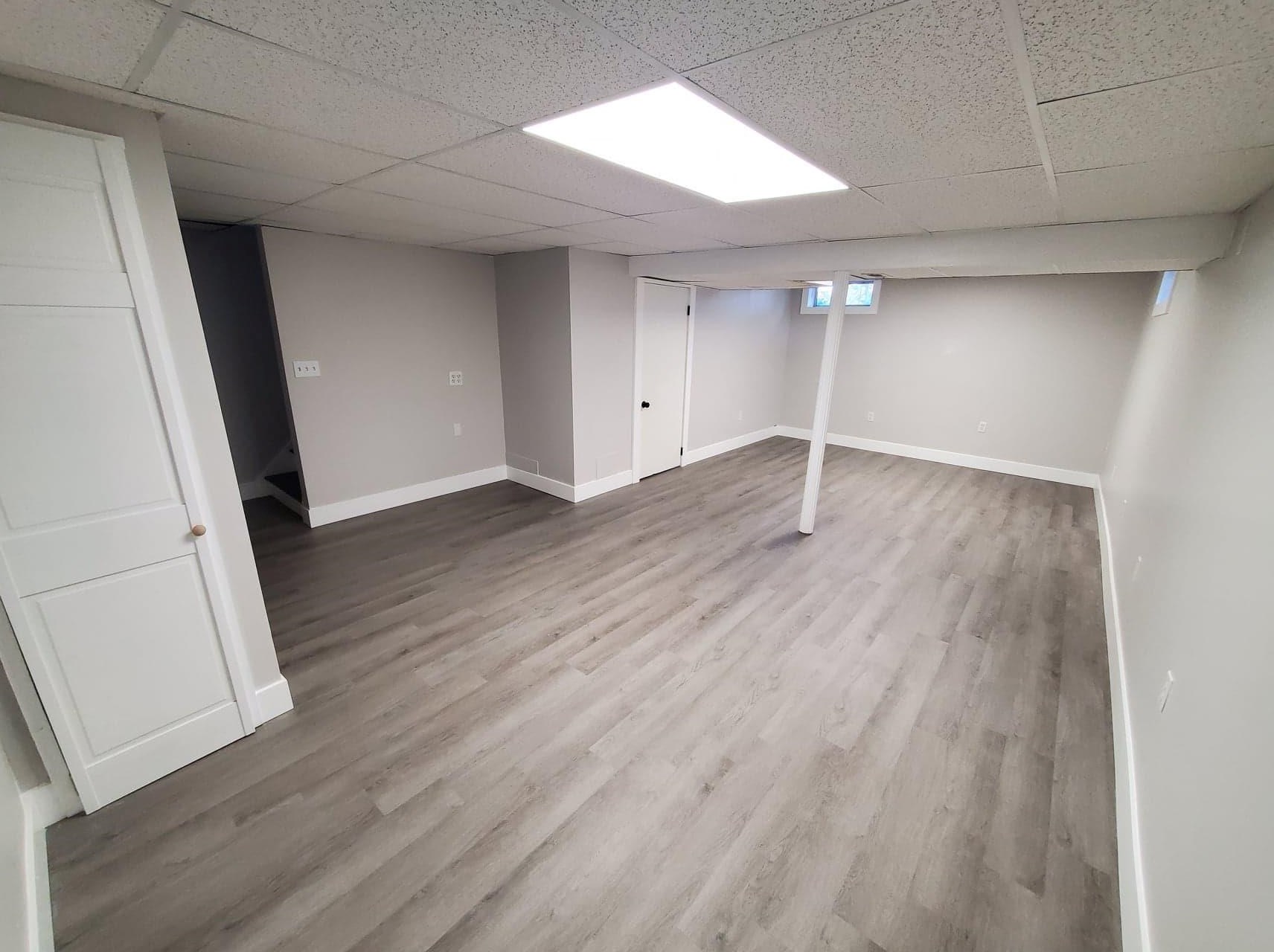 157 Exeter St, Newmarket NH 03857 exterior