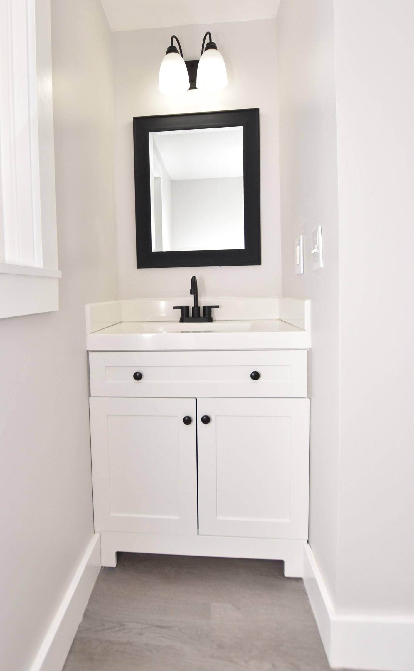 157 Exeter St, Newmarket NH 03857 exterior