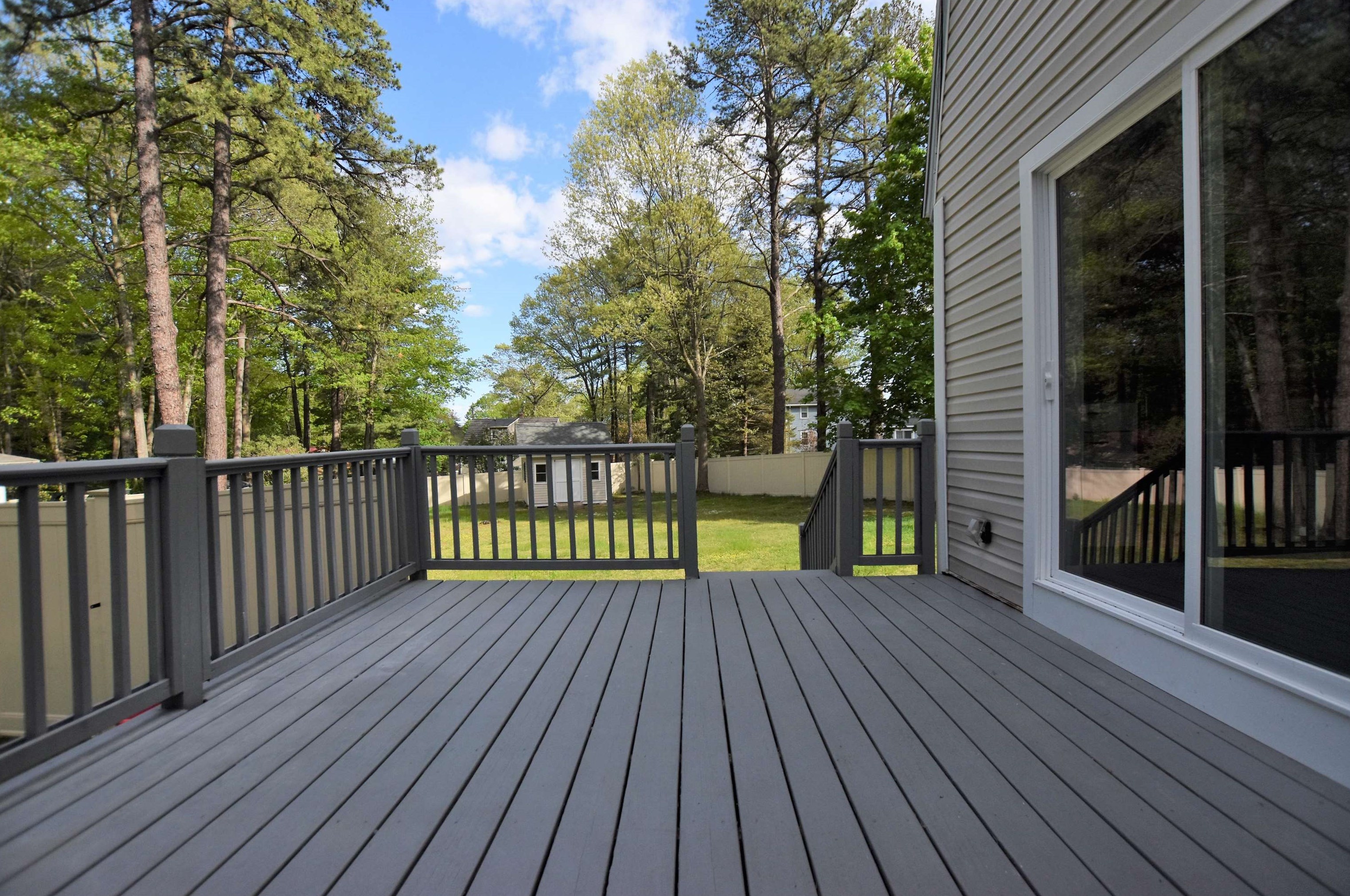 157 Exeter St, Newmarket NH  03857 exterior