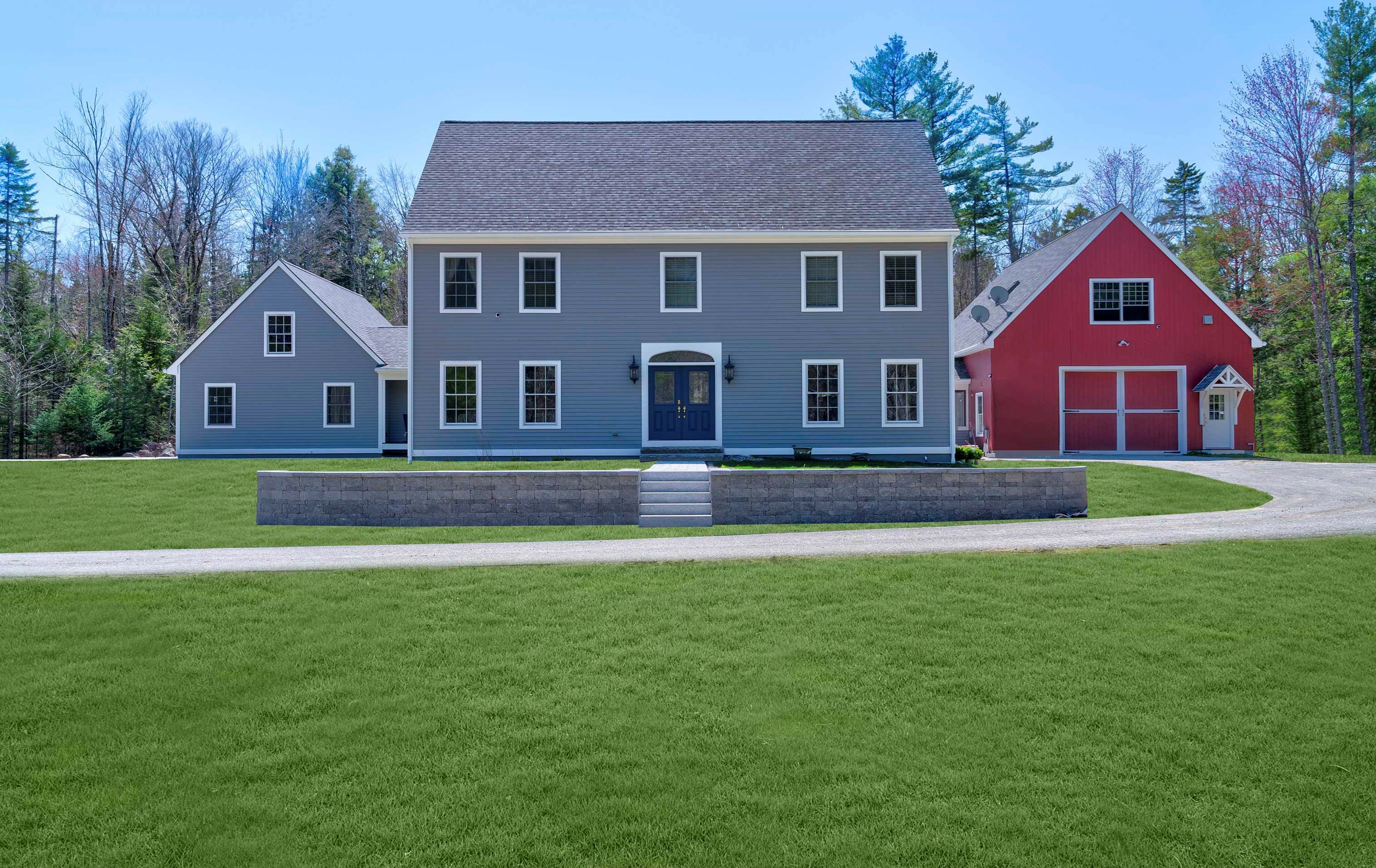 949 Dunbar Hill Rd, Grantham, NH 03753