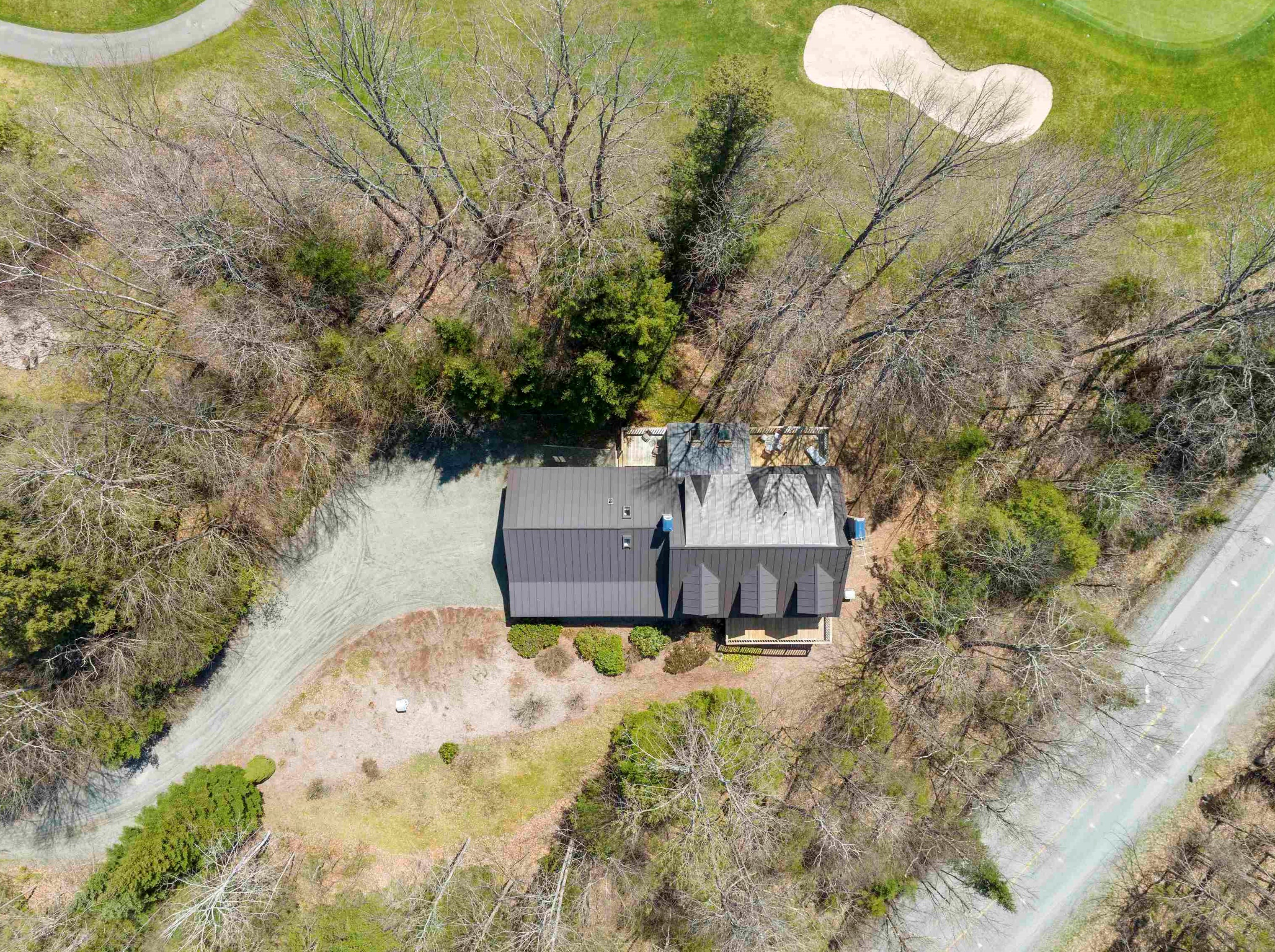 29 Eagle Dr, Grantham, NH 03753-5422