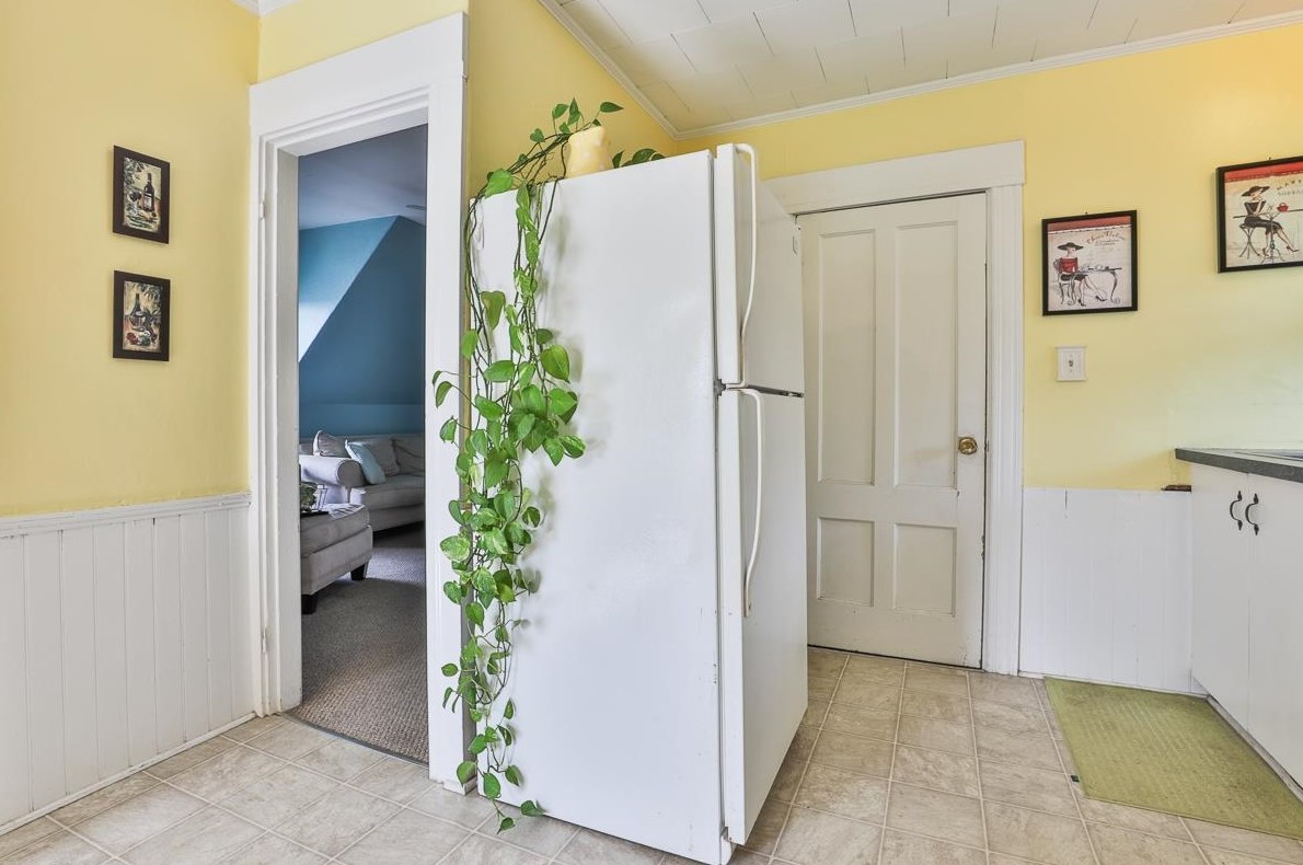 300 Walnut St, Manchester NH 03104-3133 exterior