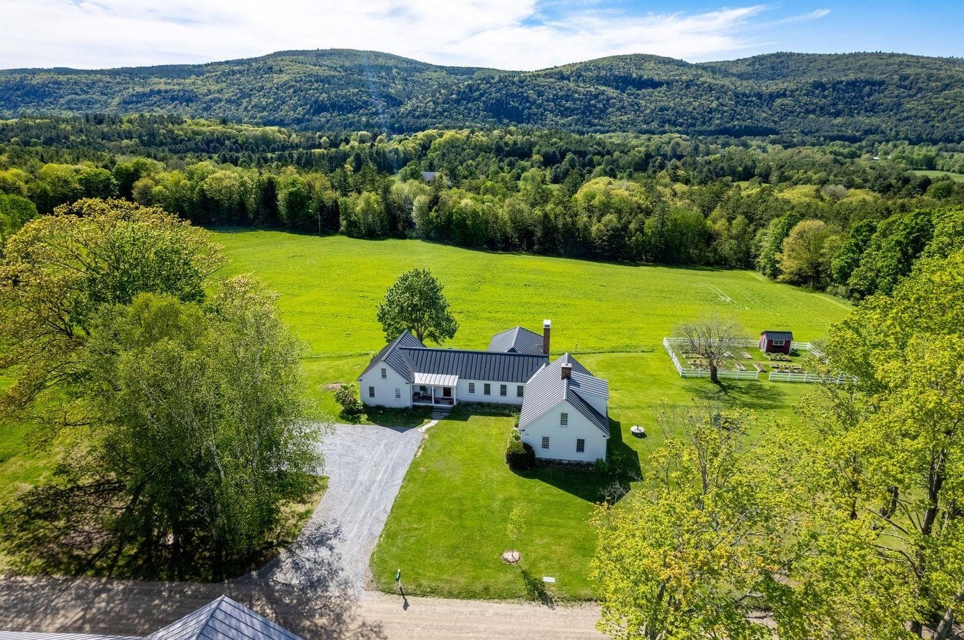 125 Breck Hill Rd, Lyme, NH 03768-3022