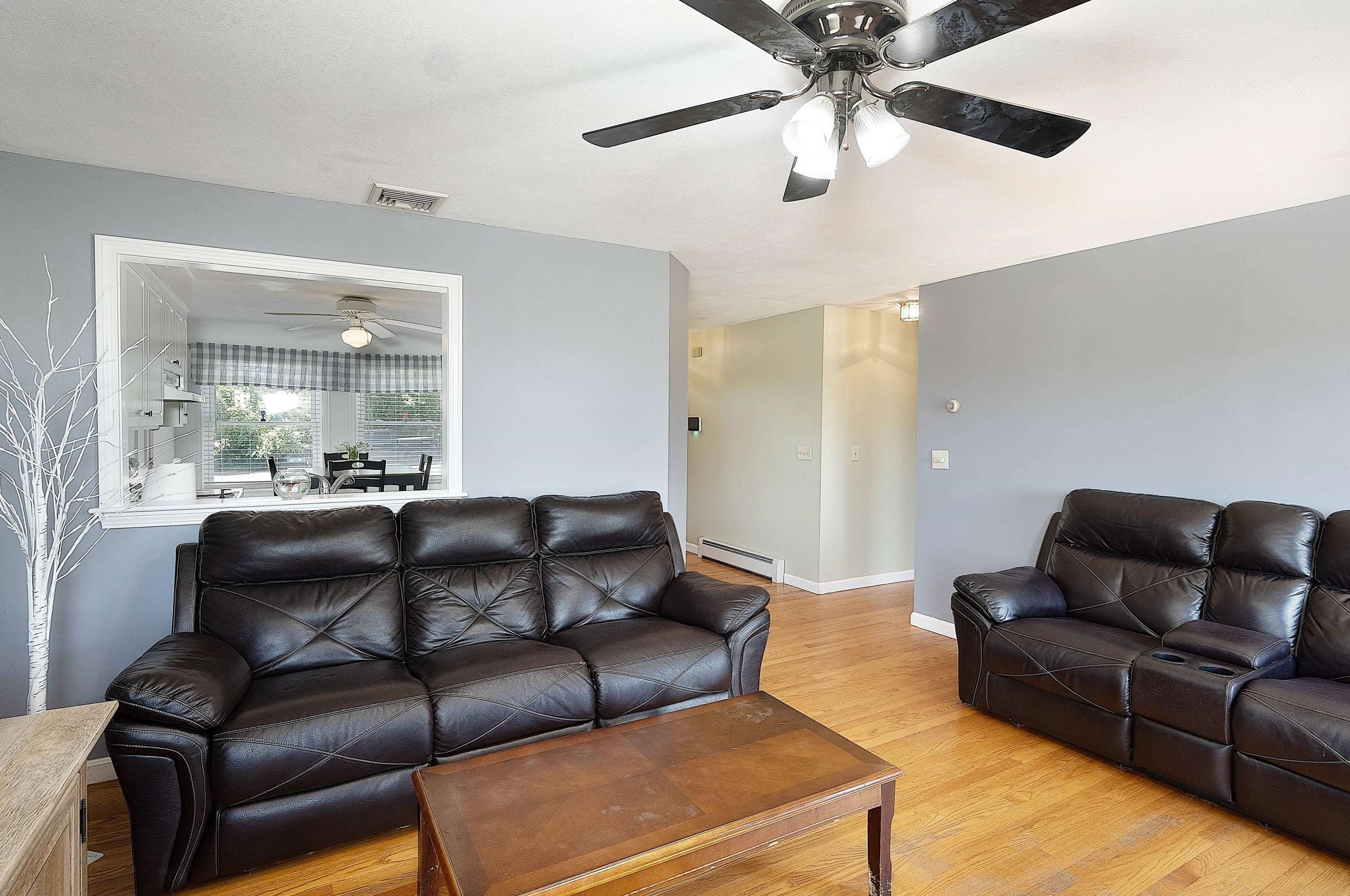 21 Pinebrook Pl, Manchester, NH 03109-4835
