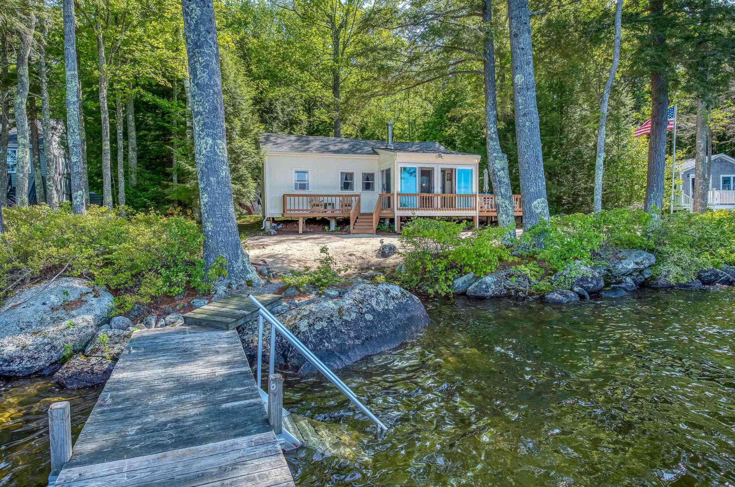 92 Churchill Rd, Tuftonboro, NH 03894-4912