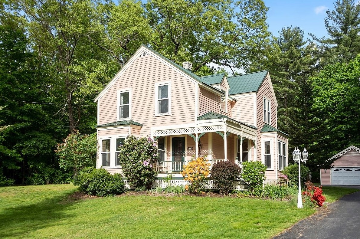 3 Kingston Rd, Plaistow, NH 03865